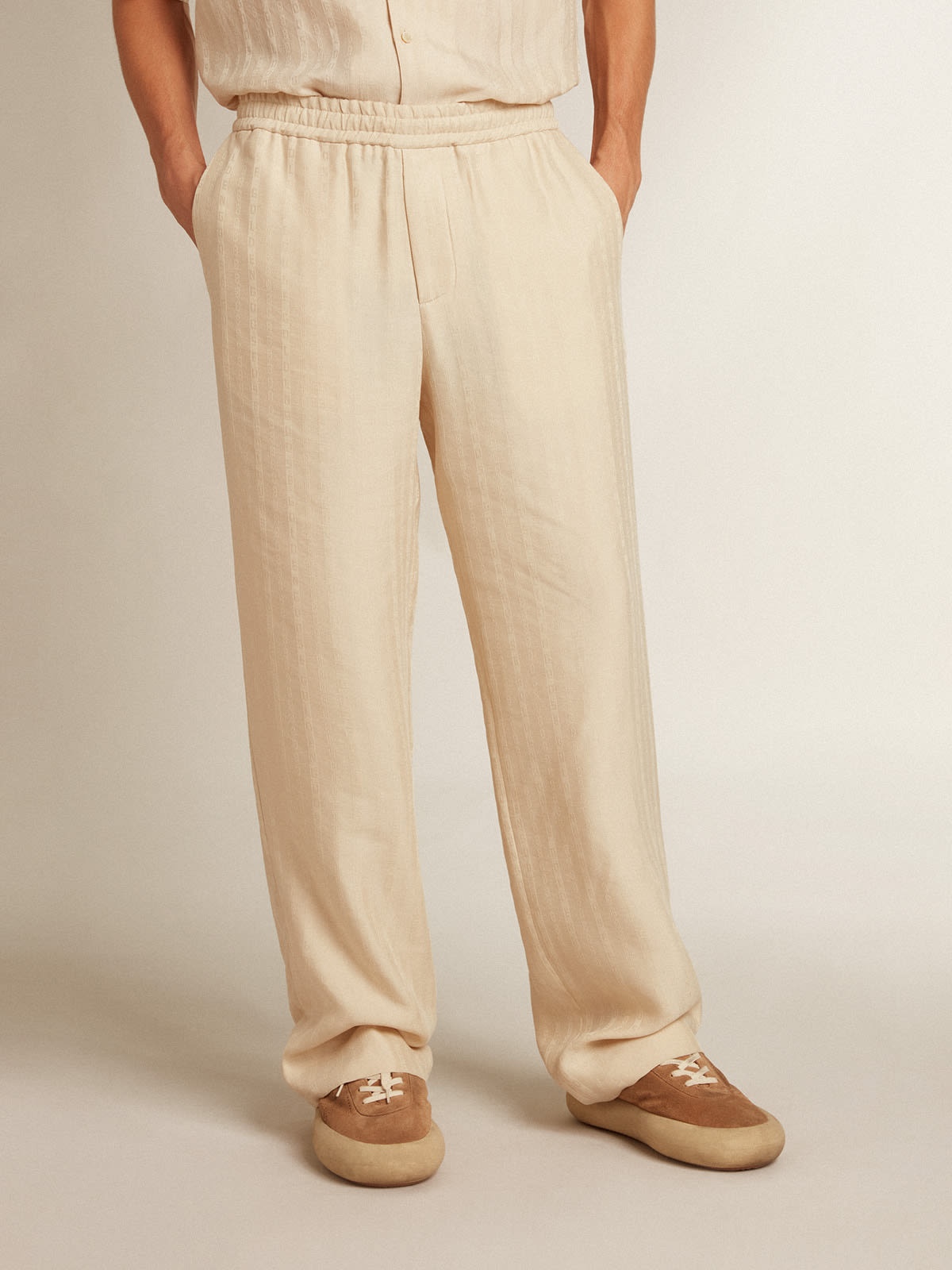 Joggers in parchment-colored linen - 2