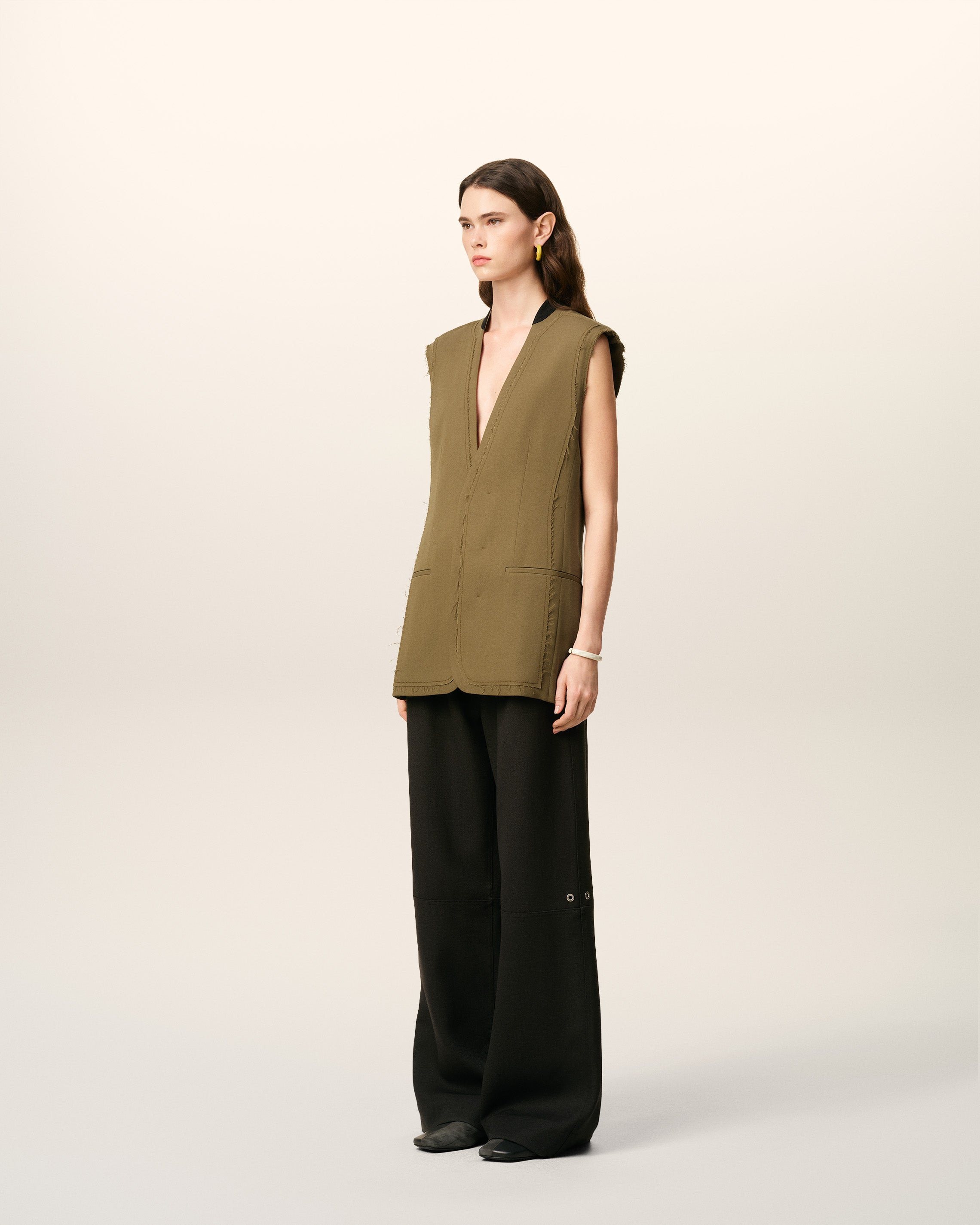GREEN WOOL SLEEVELESS JACKET - 6