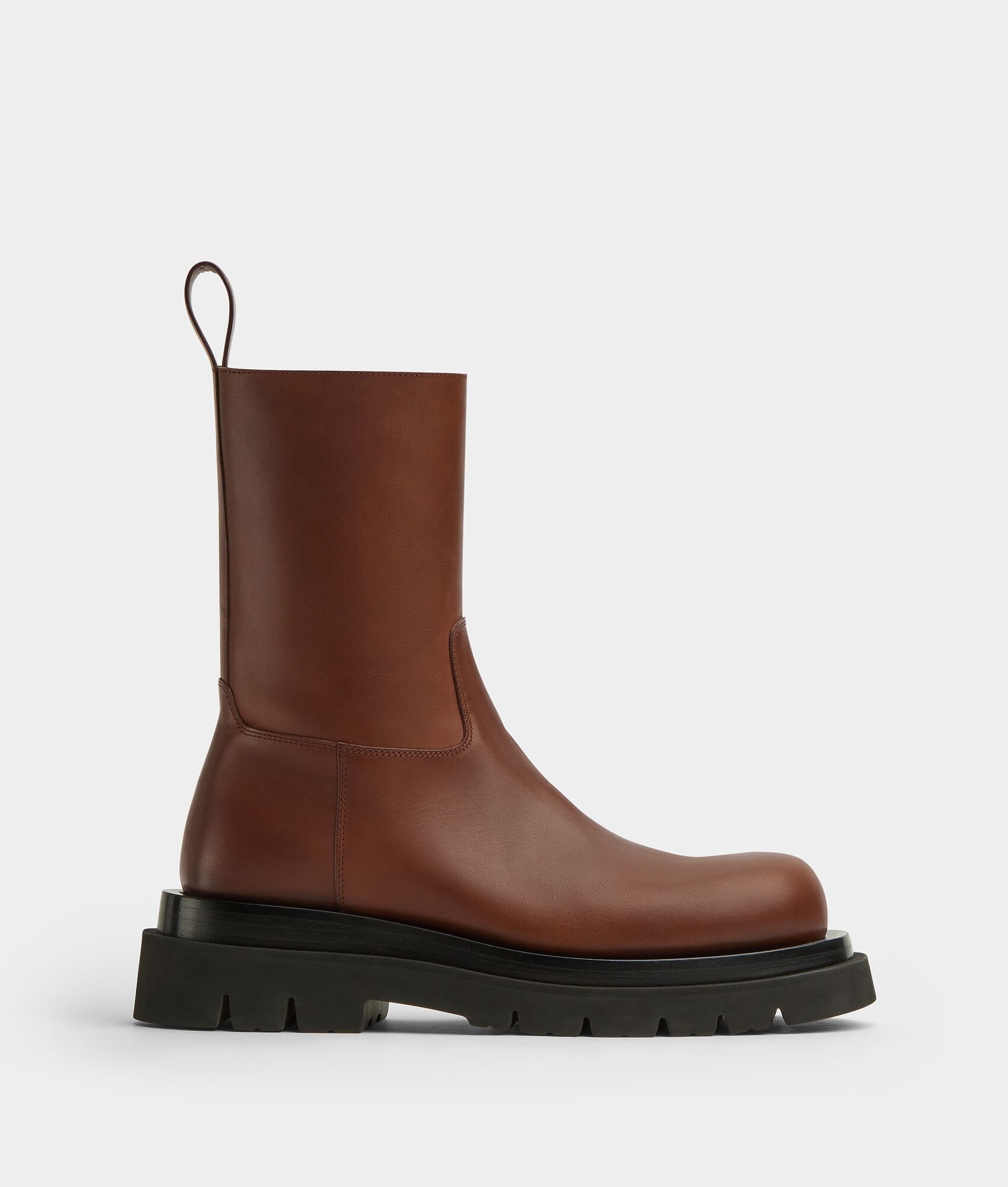 lug boot - 1