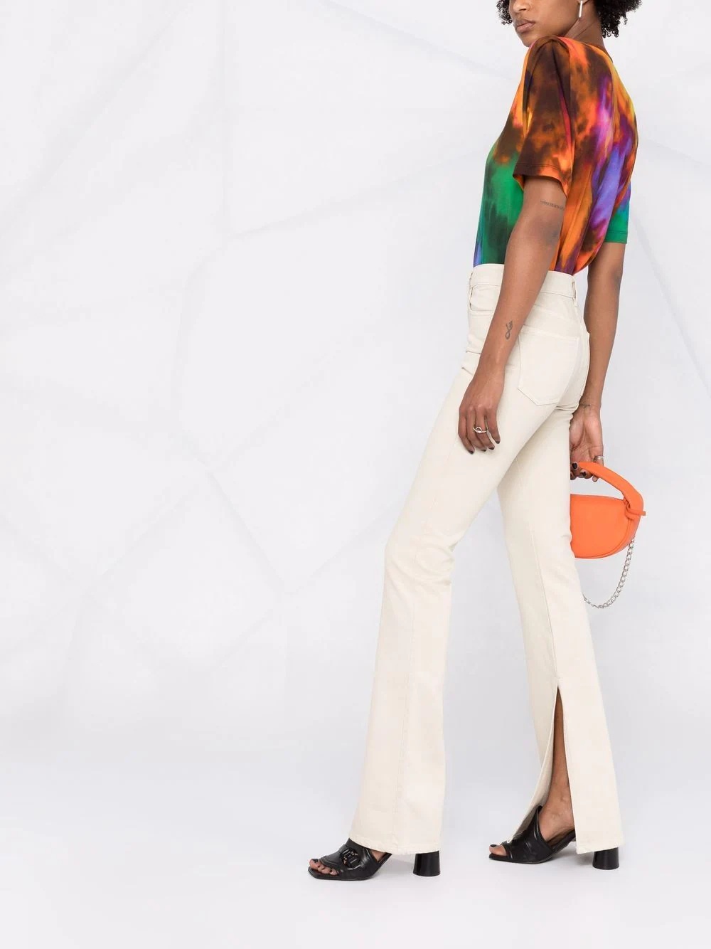 high-waisted flared jeans - 4