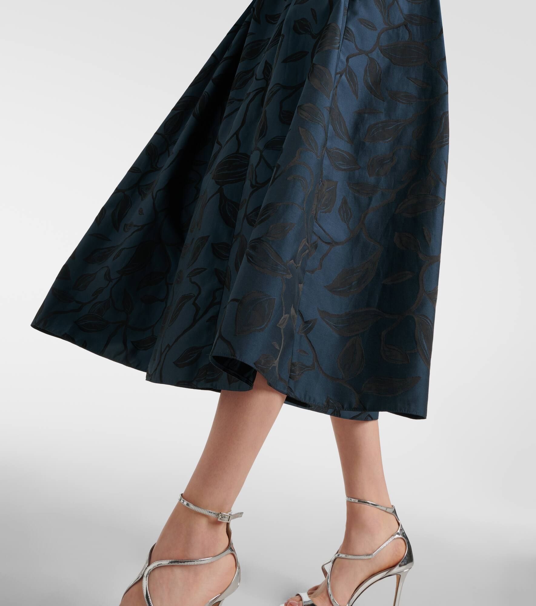 Diego pleated jacquard midi dress - 5