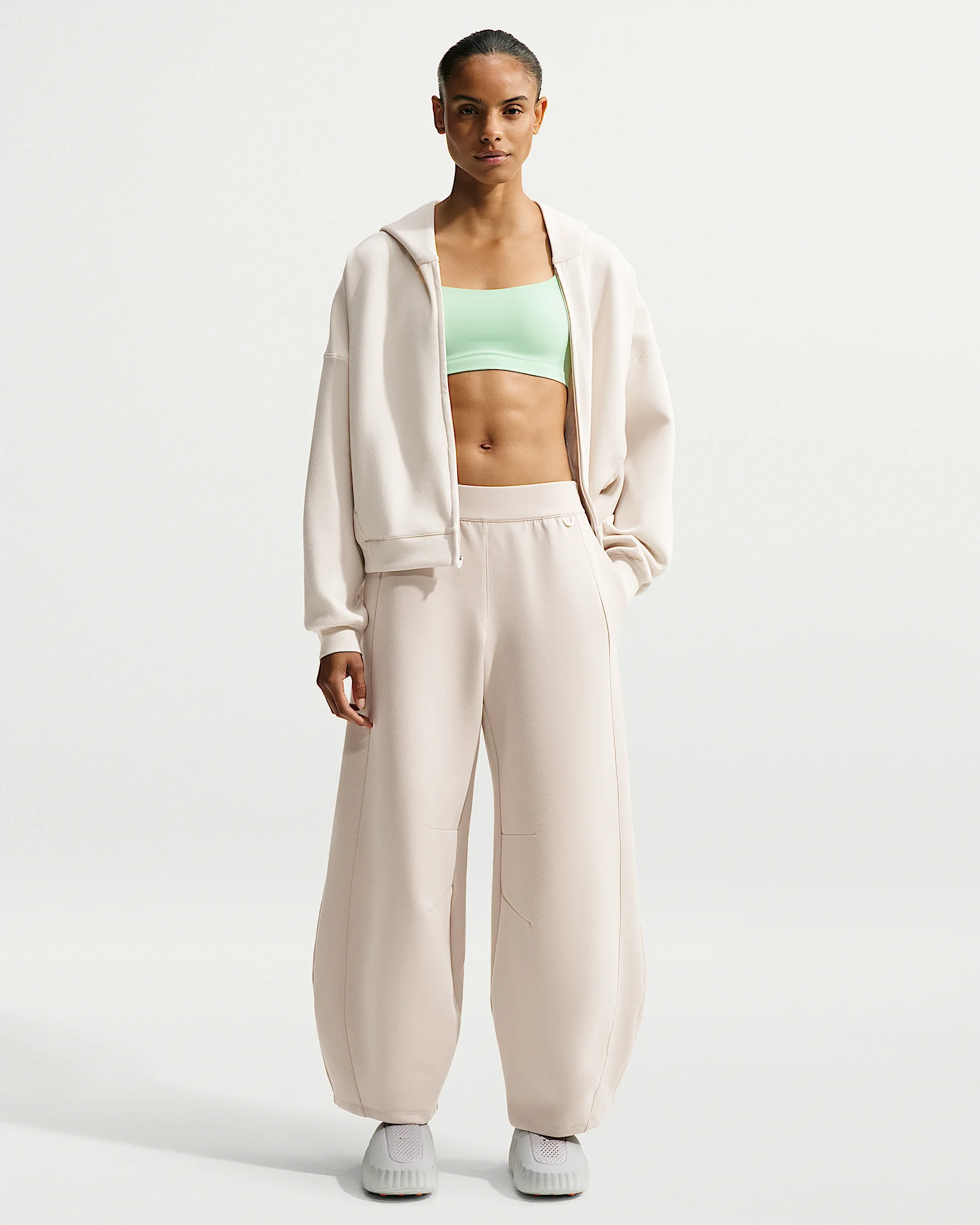 Nike 24.7 ImpossiblySoft Women's High-Waisted Wide-Leg Pants - 1