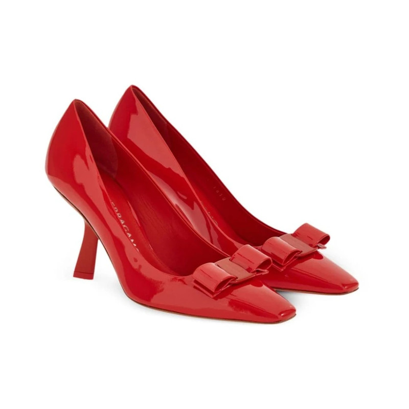 FERRAGAMO VARA BOW PATENT LEATHER PUMPS outlook