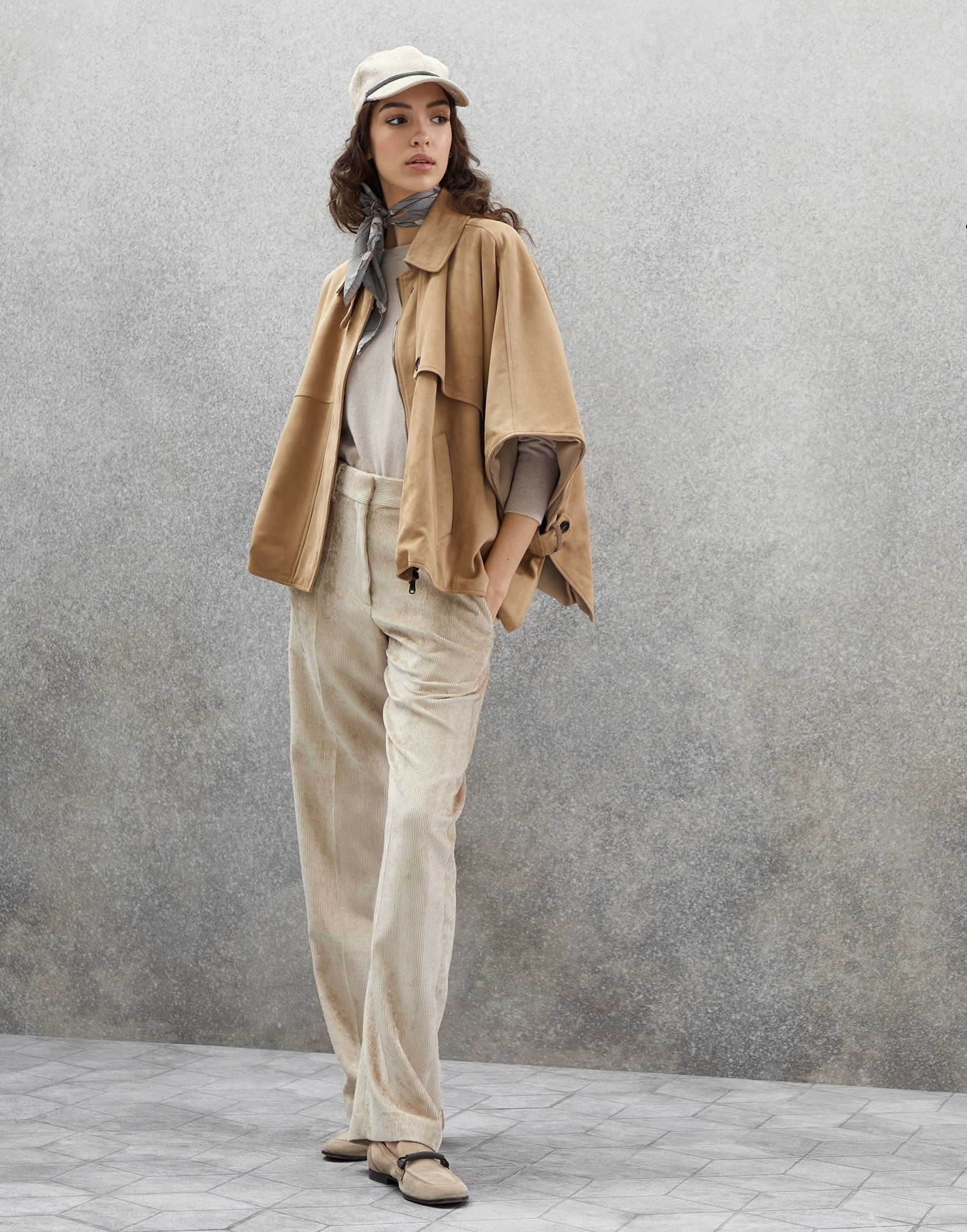 Cashmere sweater with shiny shadow pocket - 5