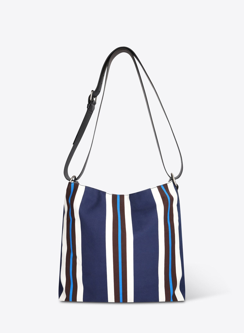 CANVAS MESSENGER BAG 1