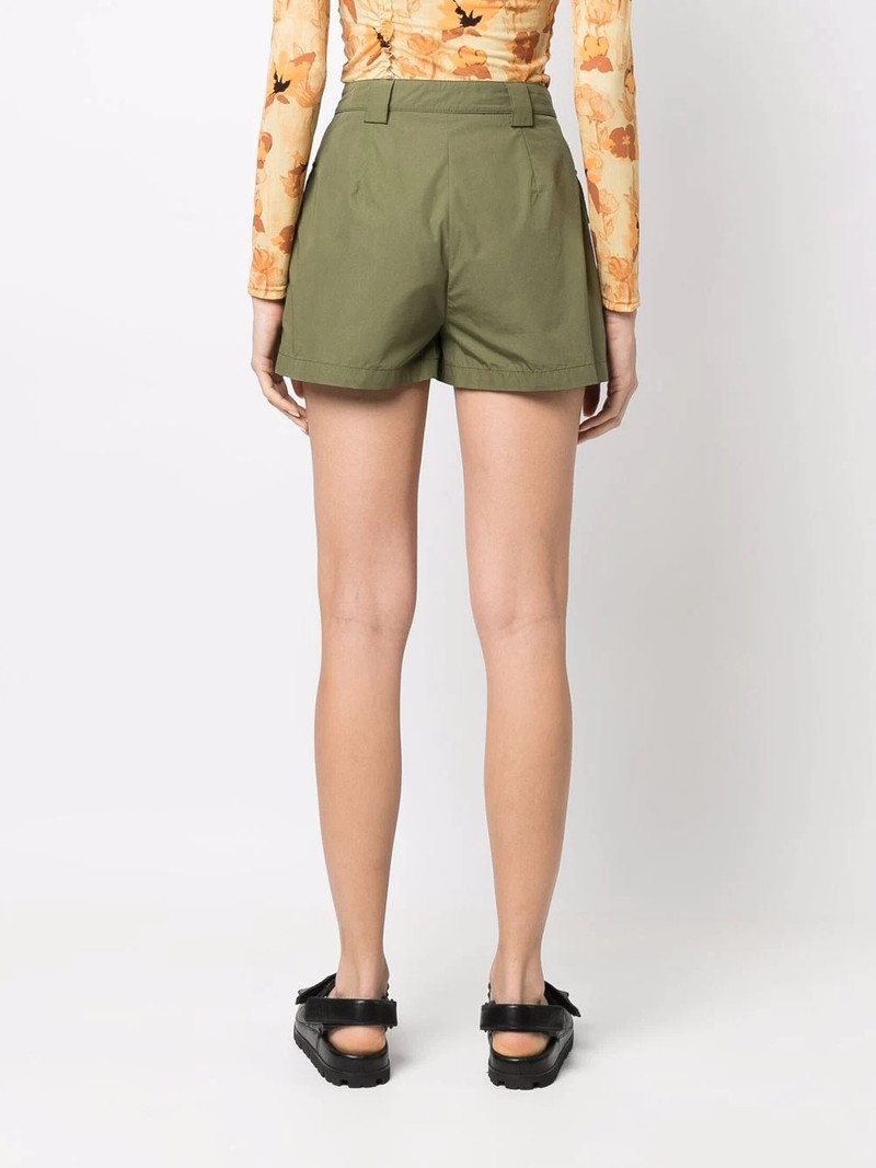 logo-tape pleated shorts 4