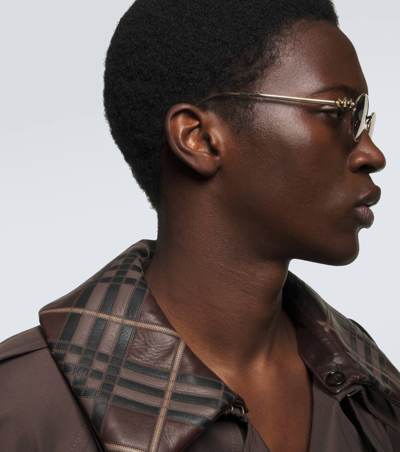 Cartier Panthère De Cartier oval sunglasses outlook