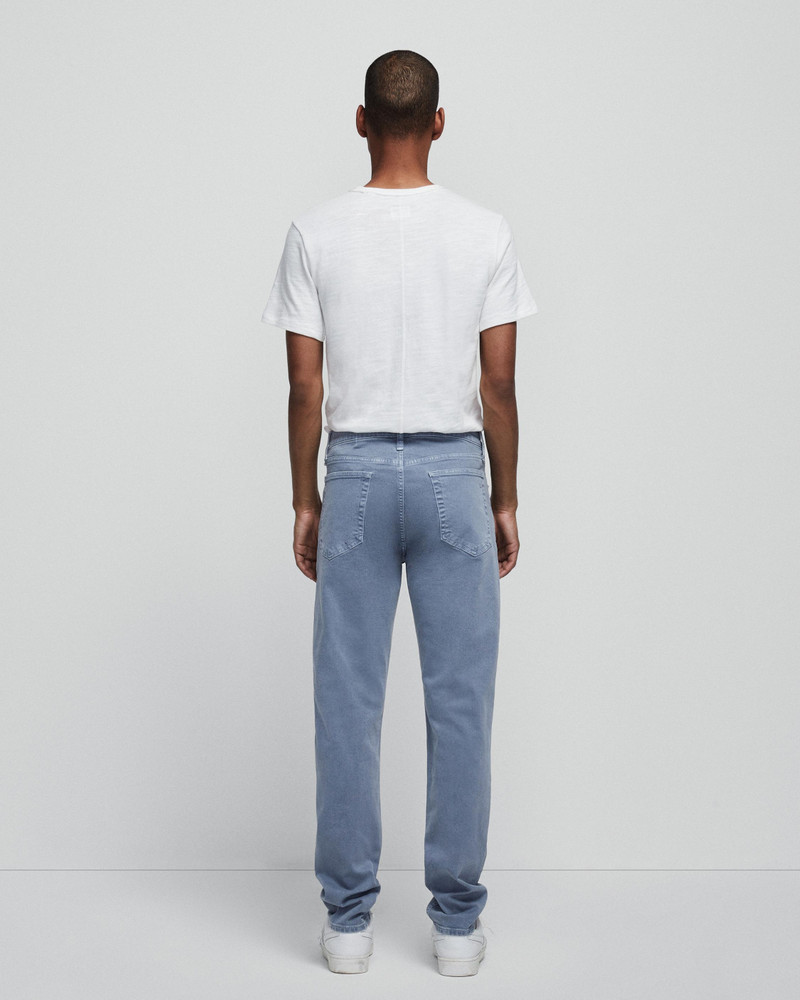 Fit 2 - French Blue
Slim Fit Medium Indigo Aero Stretch Jean 5