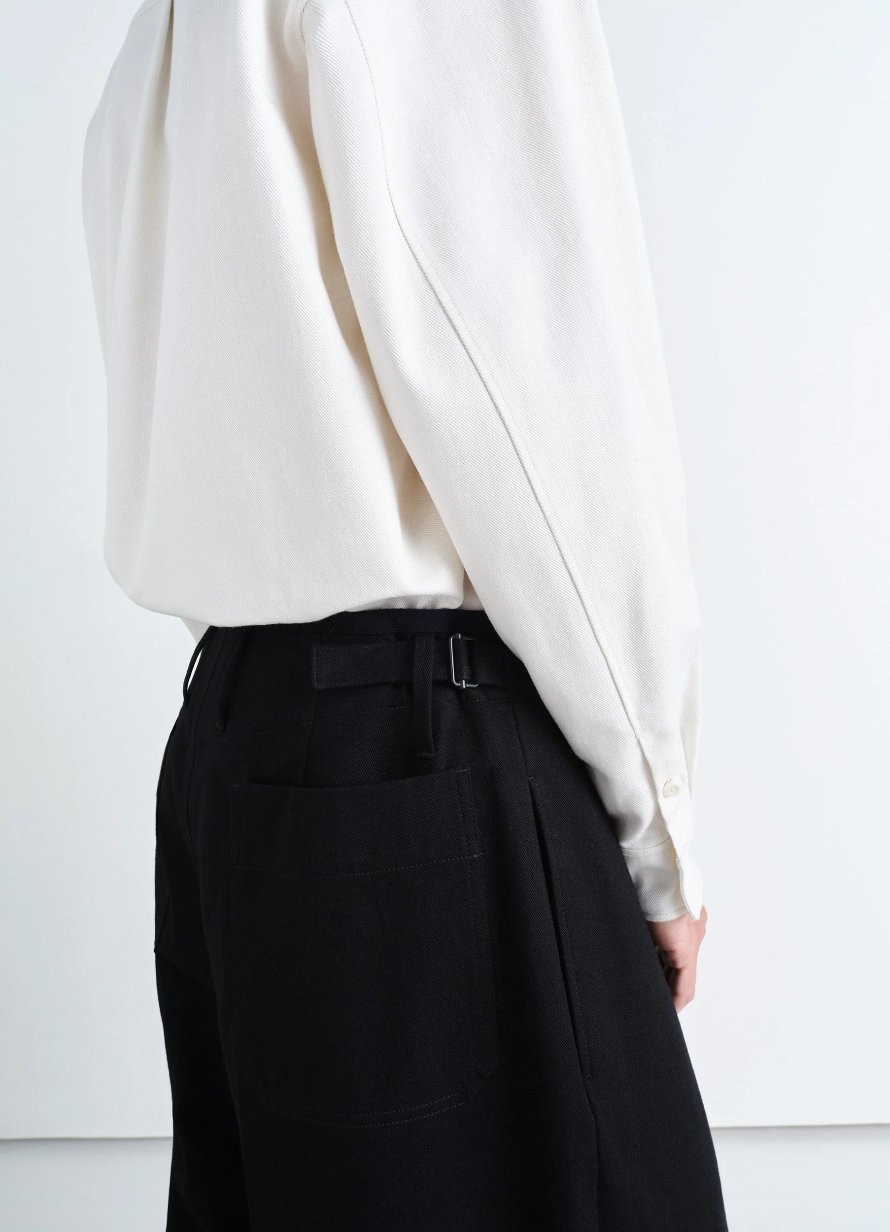 PLEATED CARROT PANTS - 5