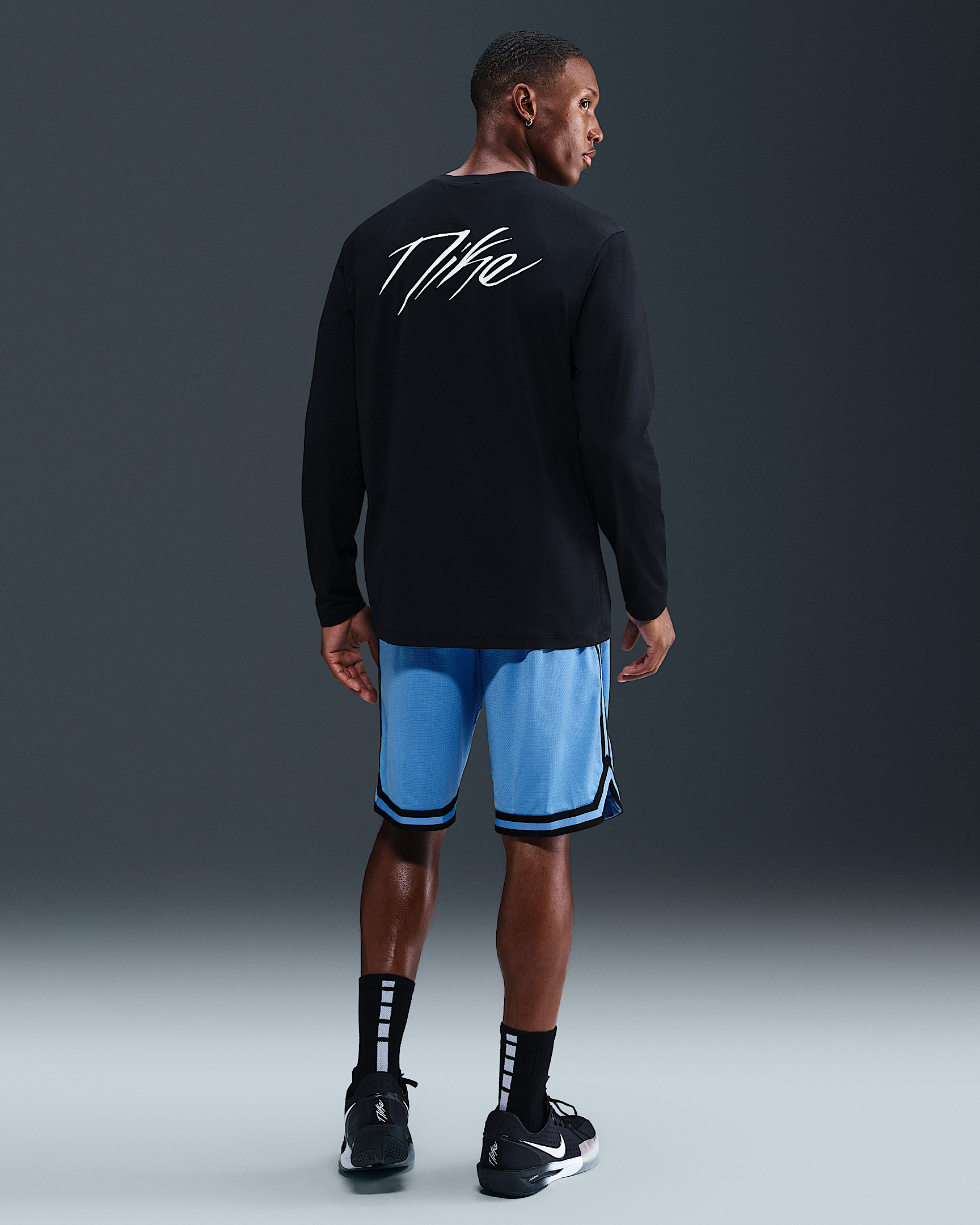 Nike DNA Men's Dri-FIT 10" Basketball Shorts - 4