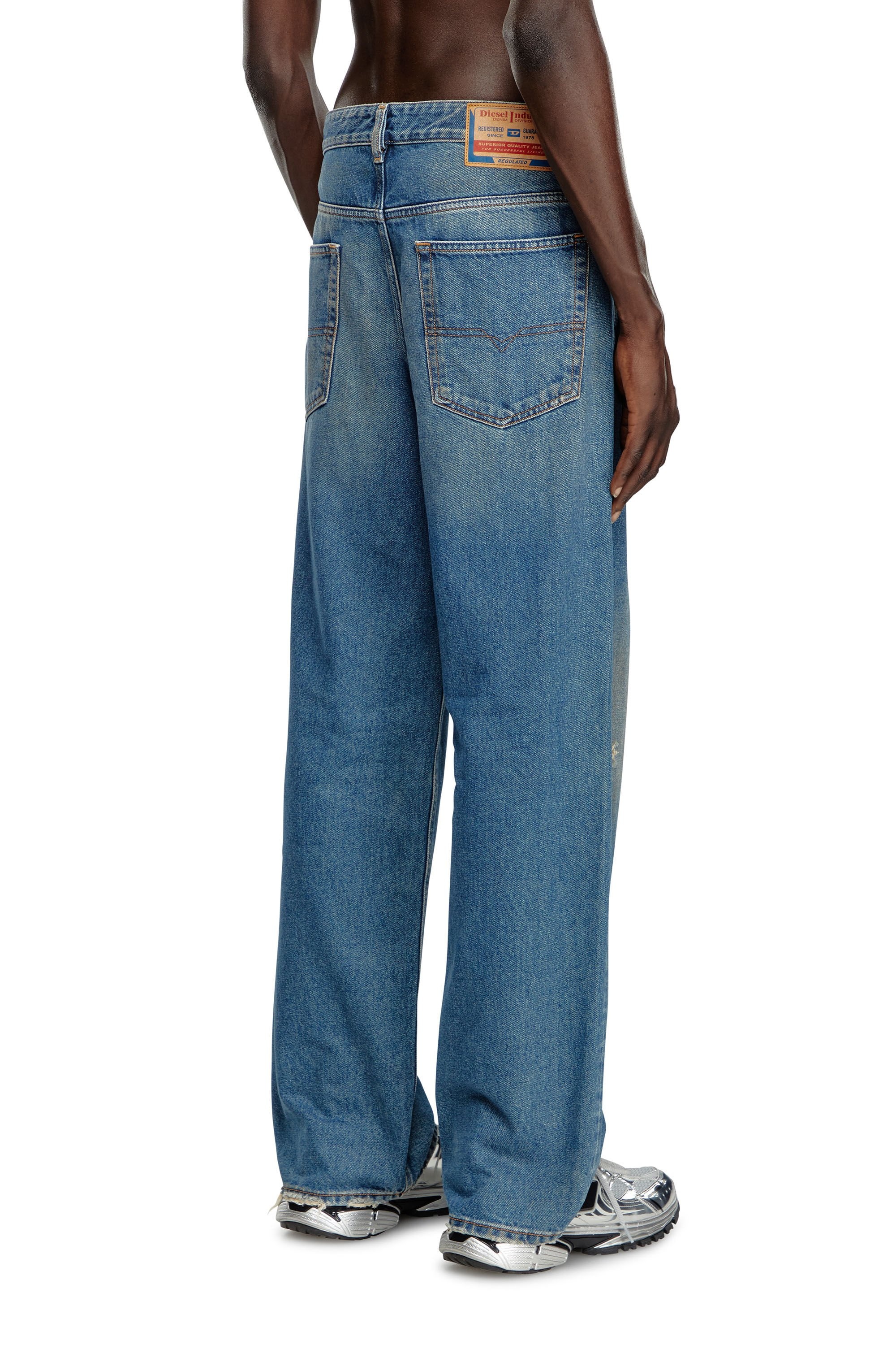 RELAXED JEANS 2001 D-MACRO 09J79 - 4