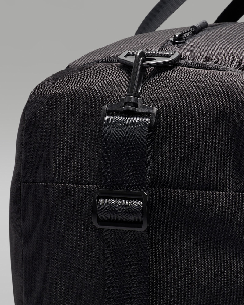 Air Jordan Velocity Duffel Bag (Medium, 55L) 8