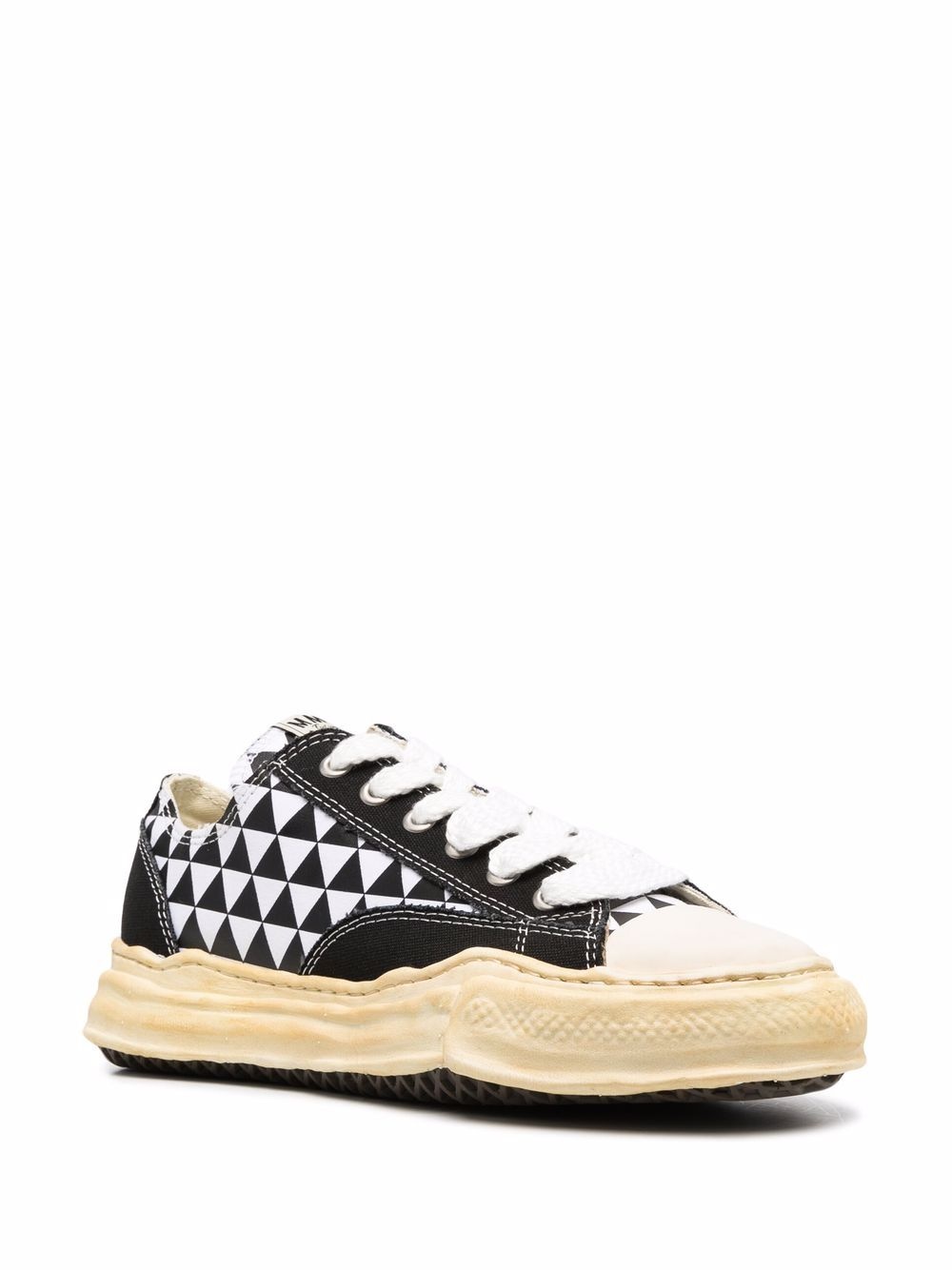 geometric-print low-top sneakers - 2