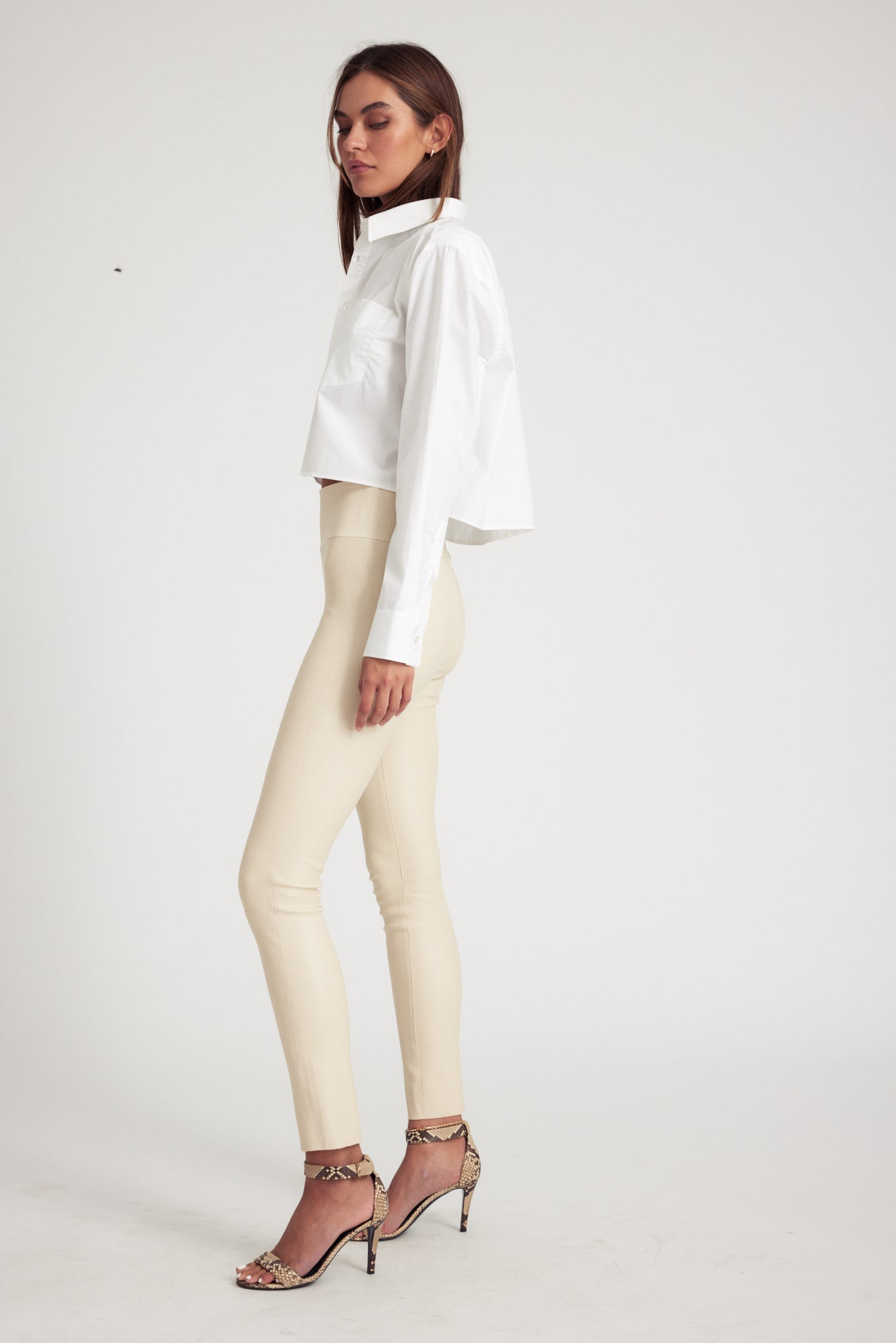 WHITE CROPPED BUTTON DOWN - 3