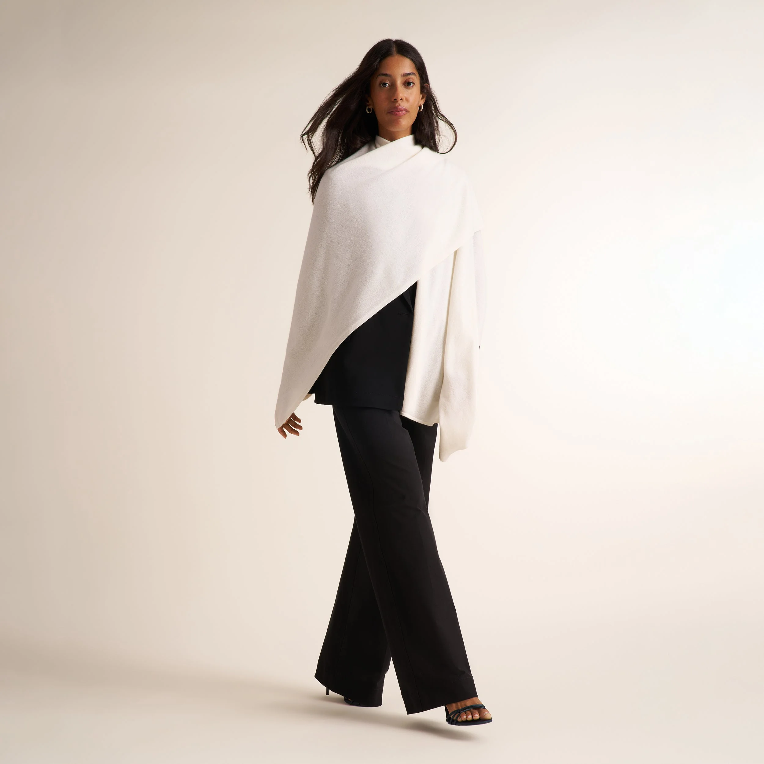 Angelou Perfect Shawl - Wool Cashmere - 1
