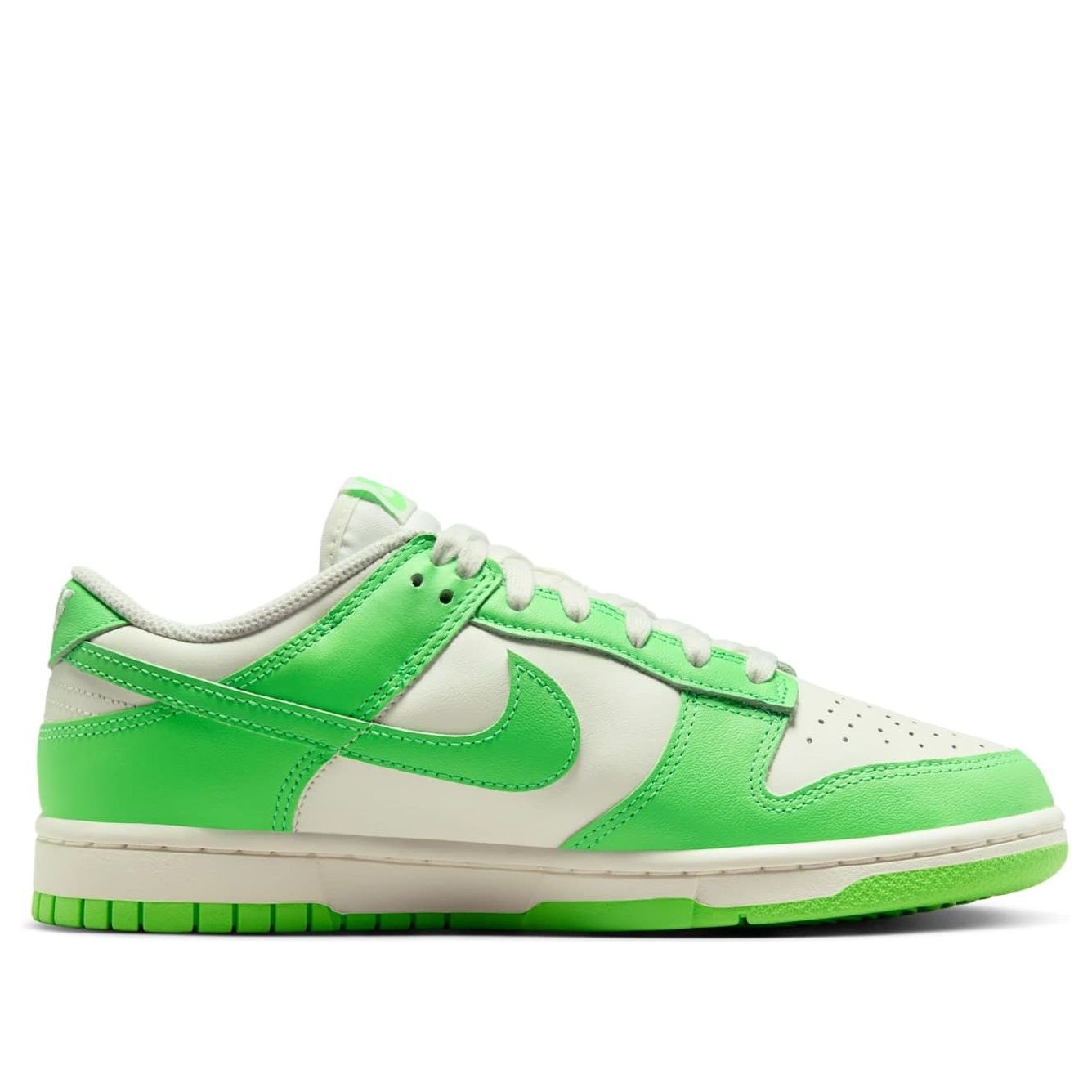 (WMNS) Nike Dunk Low 'Sail Green Strike' HV0842-133 - 2