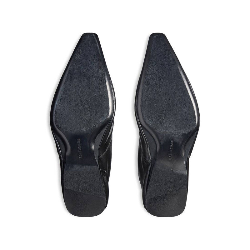 Men's Ultra Soft Derby  in Black 7