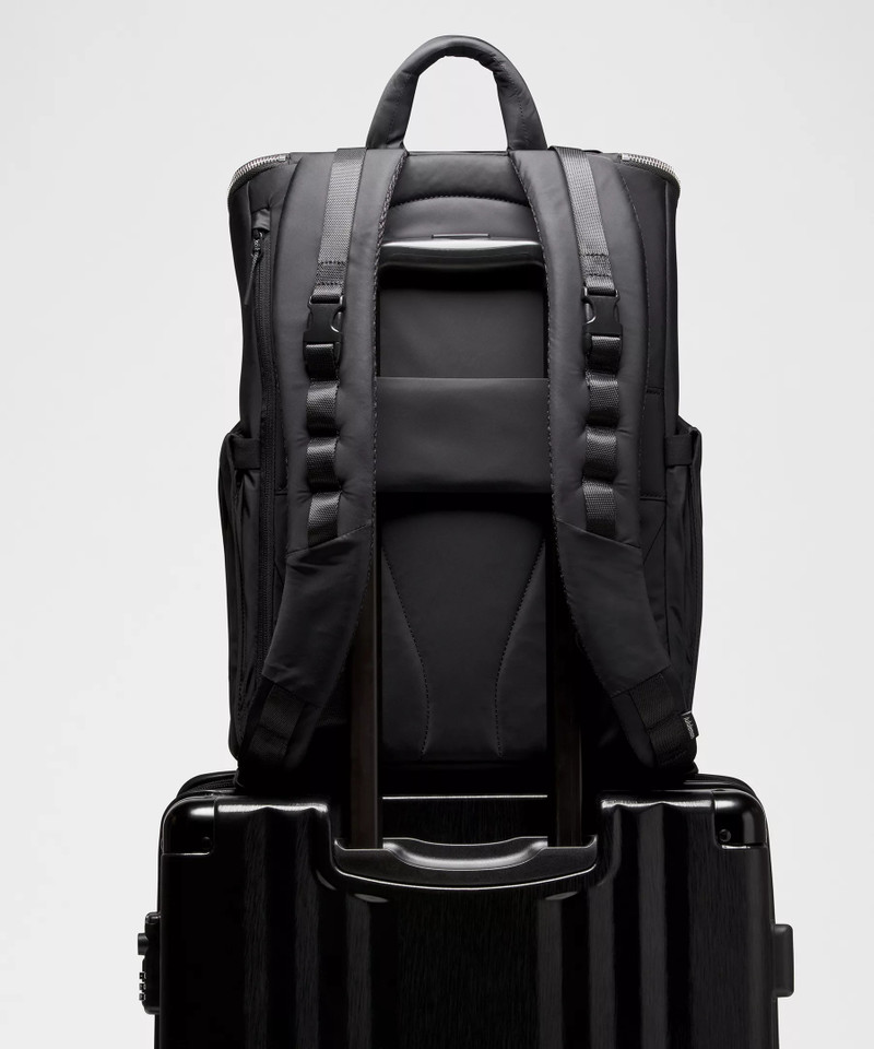 New Parent Backpack 22L 9
