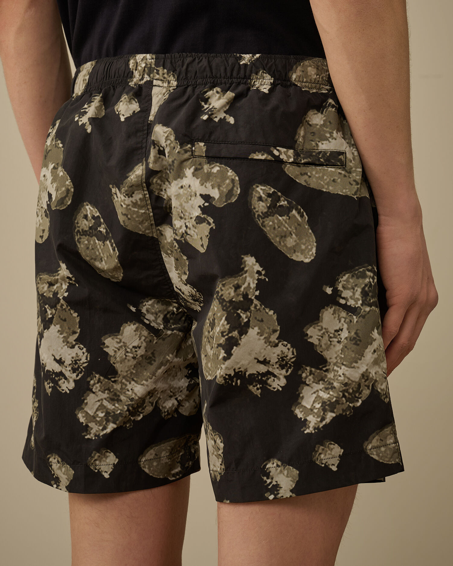 Flatt Nylon Flower Printed Swim Shorts - 6
