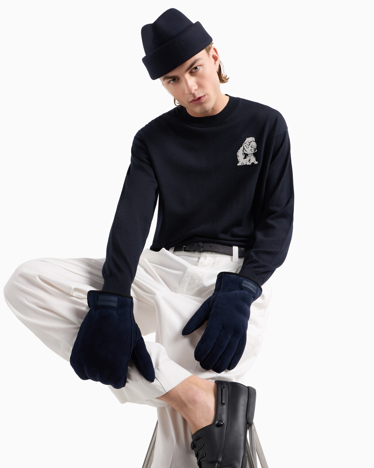 Plain-knit virgin-wool jumper with French bulldog embroidery - 6