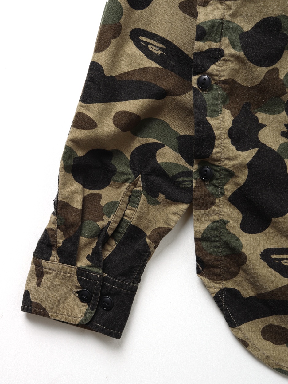 A BATHING APE - 18