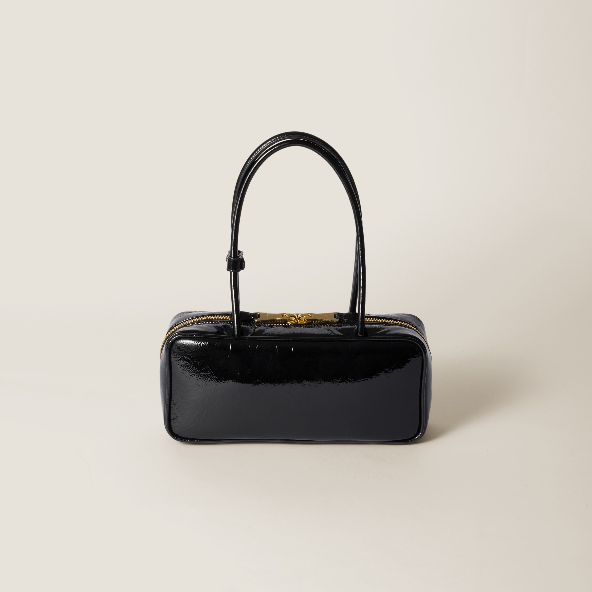 【MiuMiu】Beau naplak patent leather bag Miu Miu Beau naplak patent leather bag | REVERSIBLE