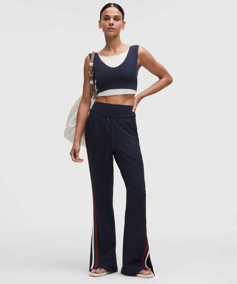 Bend This Boat and Scoop Bra *Light Support, A-C Cups 4