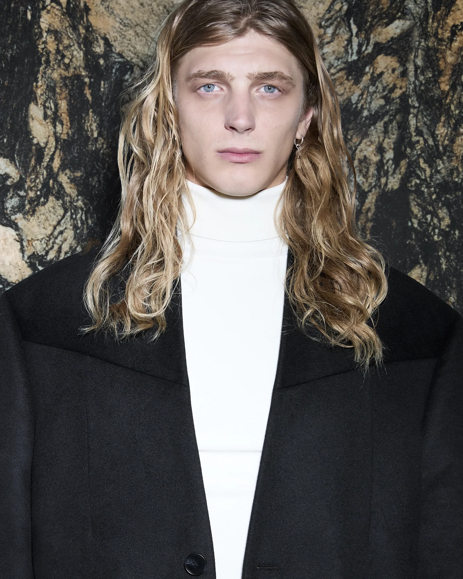 MUTE COAT BLACK WOOL - 5