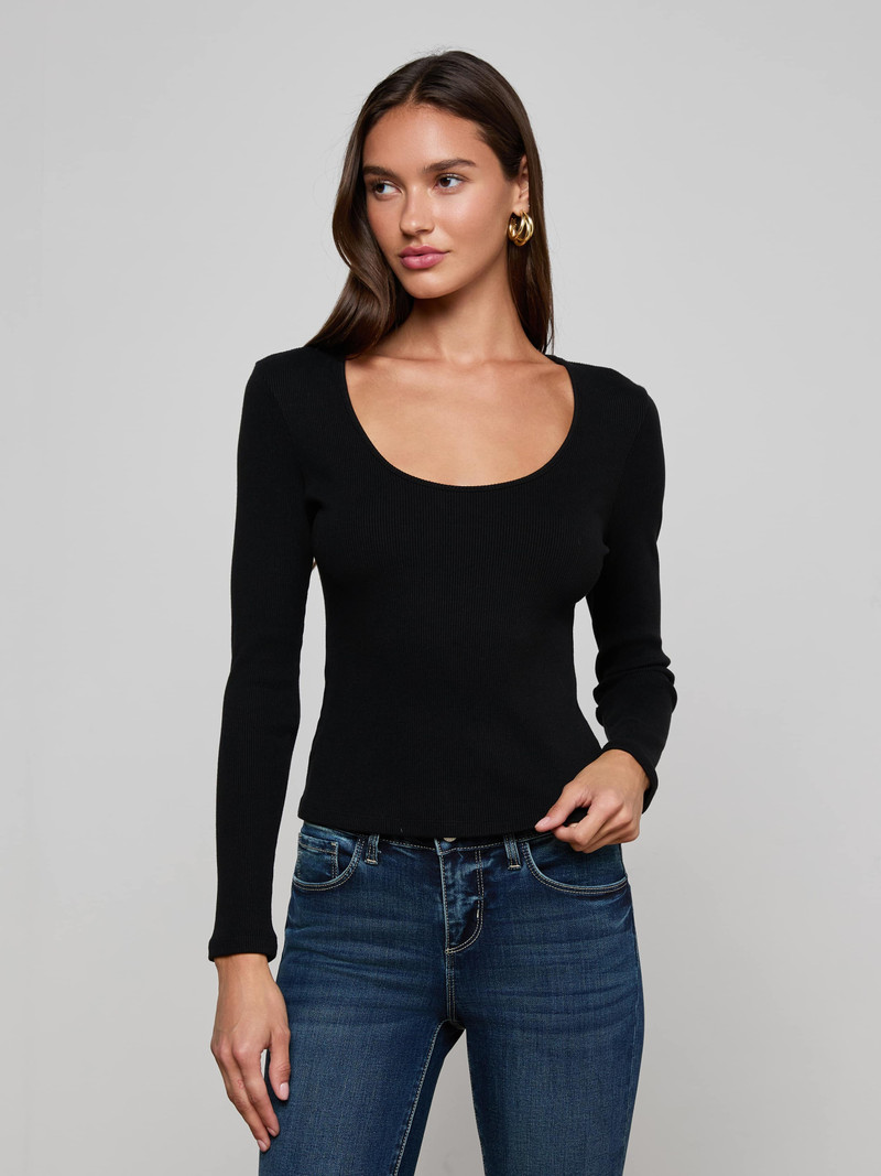 L'AGENCE Scarlet Scoopneck Tee outlook