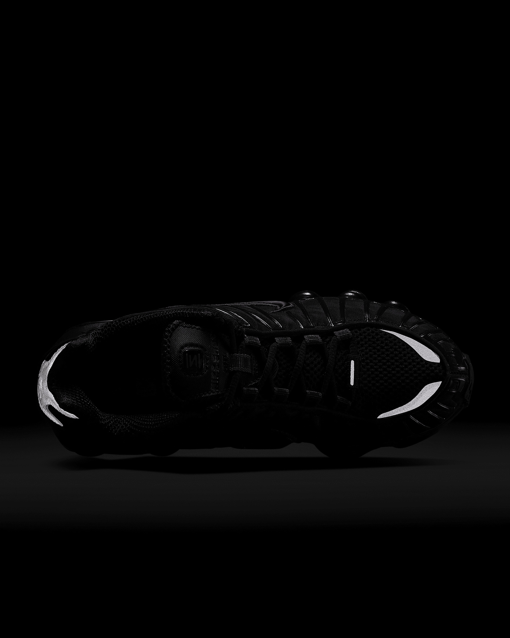 Nike Shox TL Women's Shoes - 7