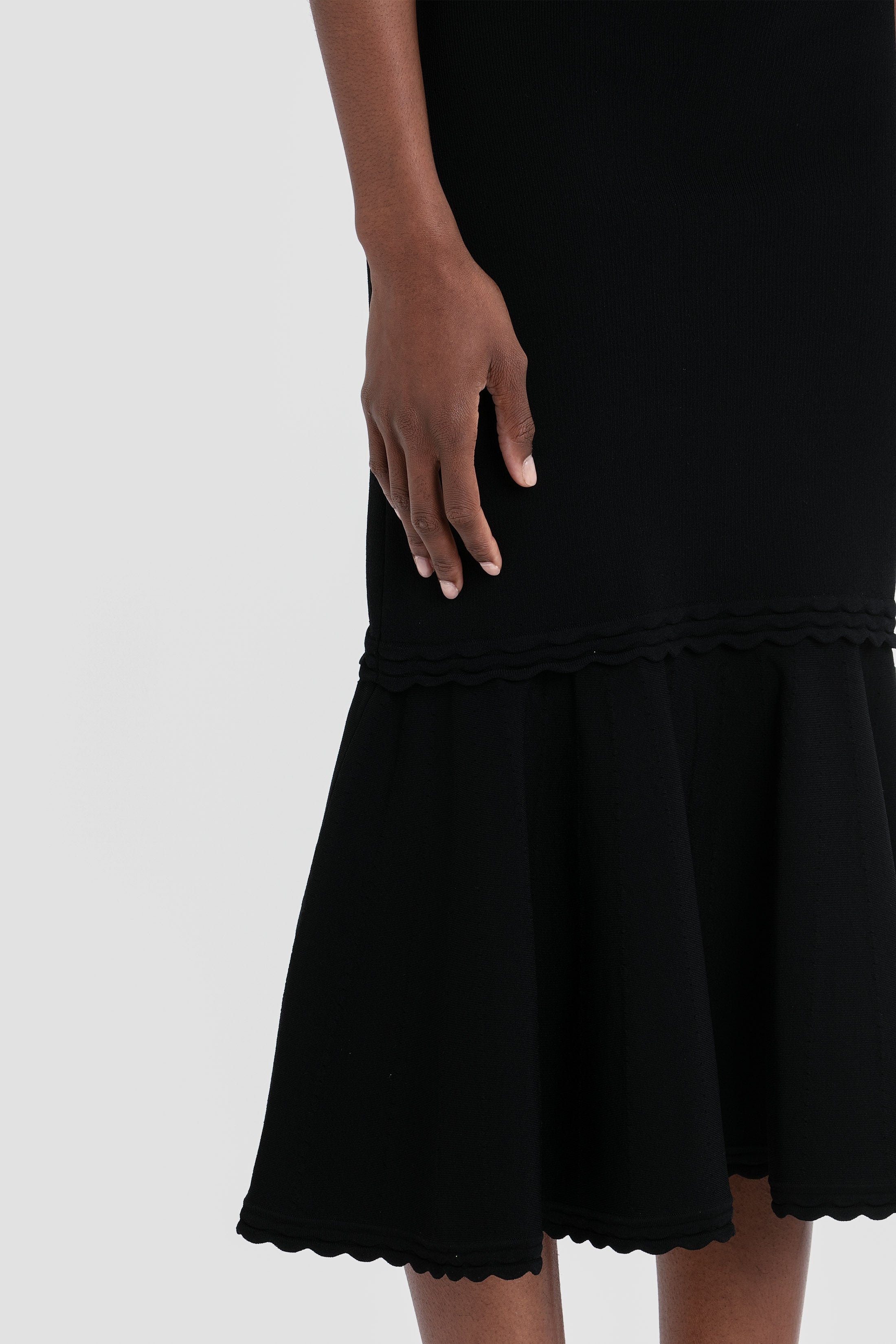 Flared Skirt In Black - 6