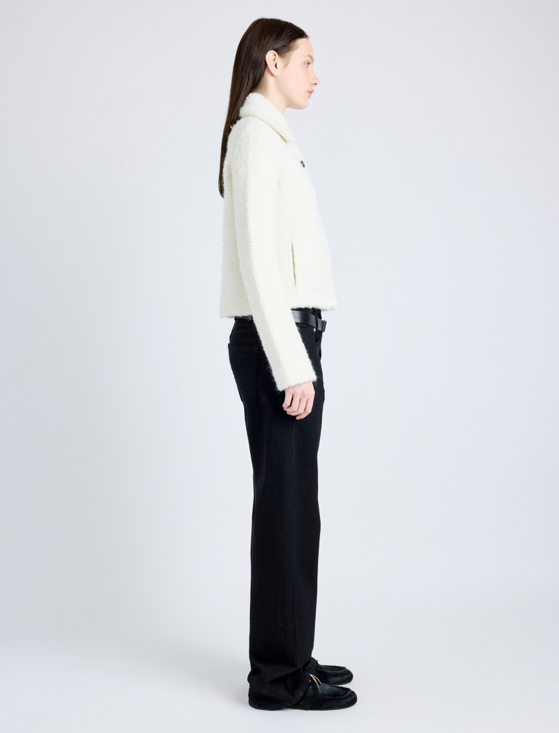 Sylvie 자 에 루프 Boucle Knit 4