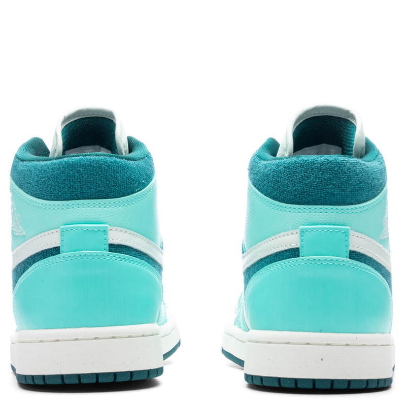 Jordan WOMEN'S AIR JORDAN 1 MID SE - BLEACHED TURQ/SKY J TEAL/BARELY GREEN outlook