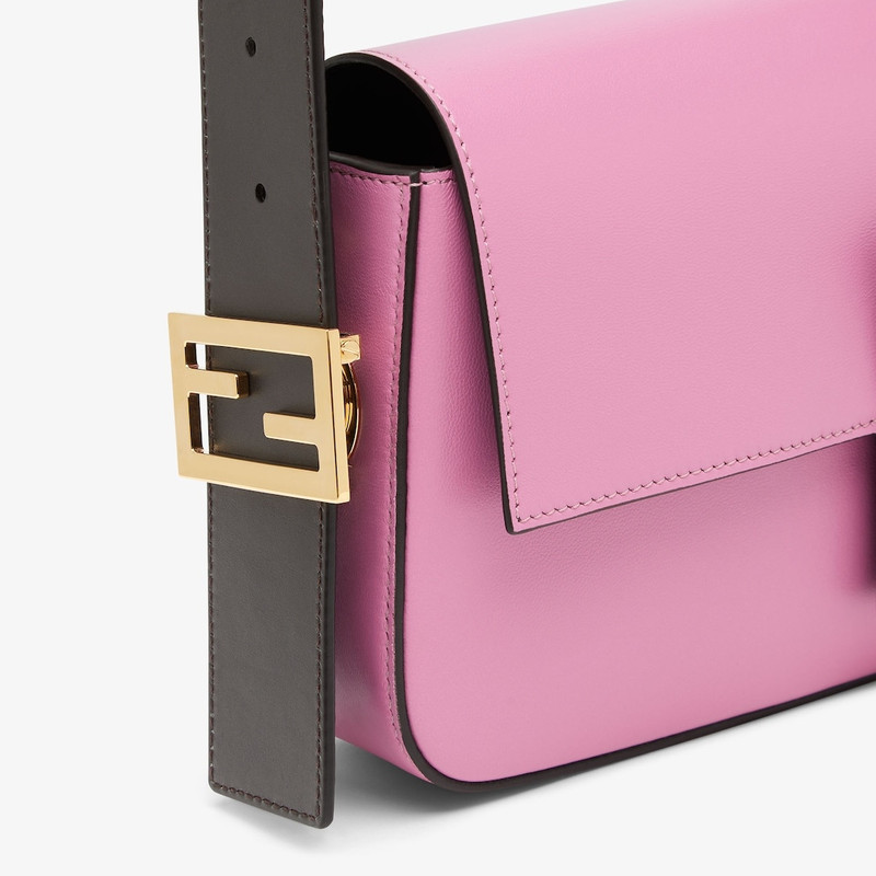 FENDI Baguette outlook