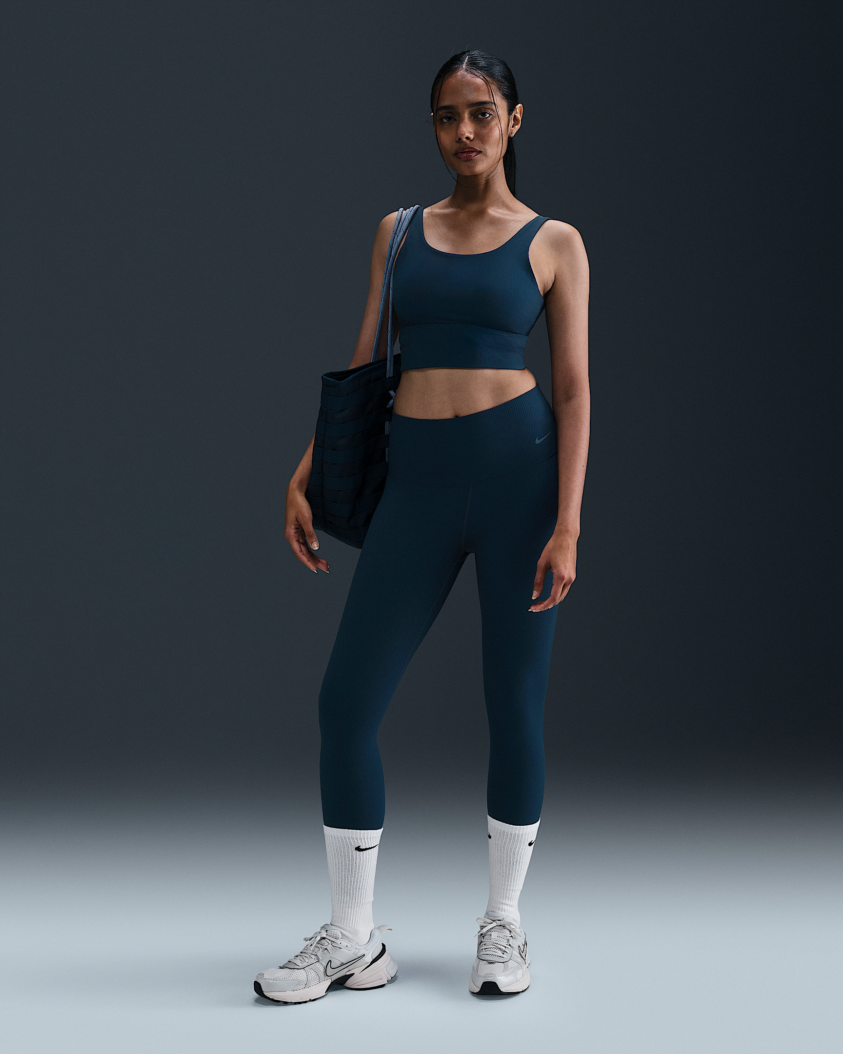 Nike Zenvy Rib Women's Light-Support Padded Longline Sports Bra - 4