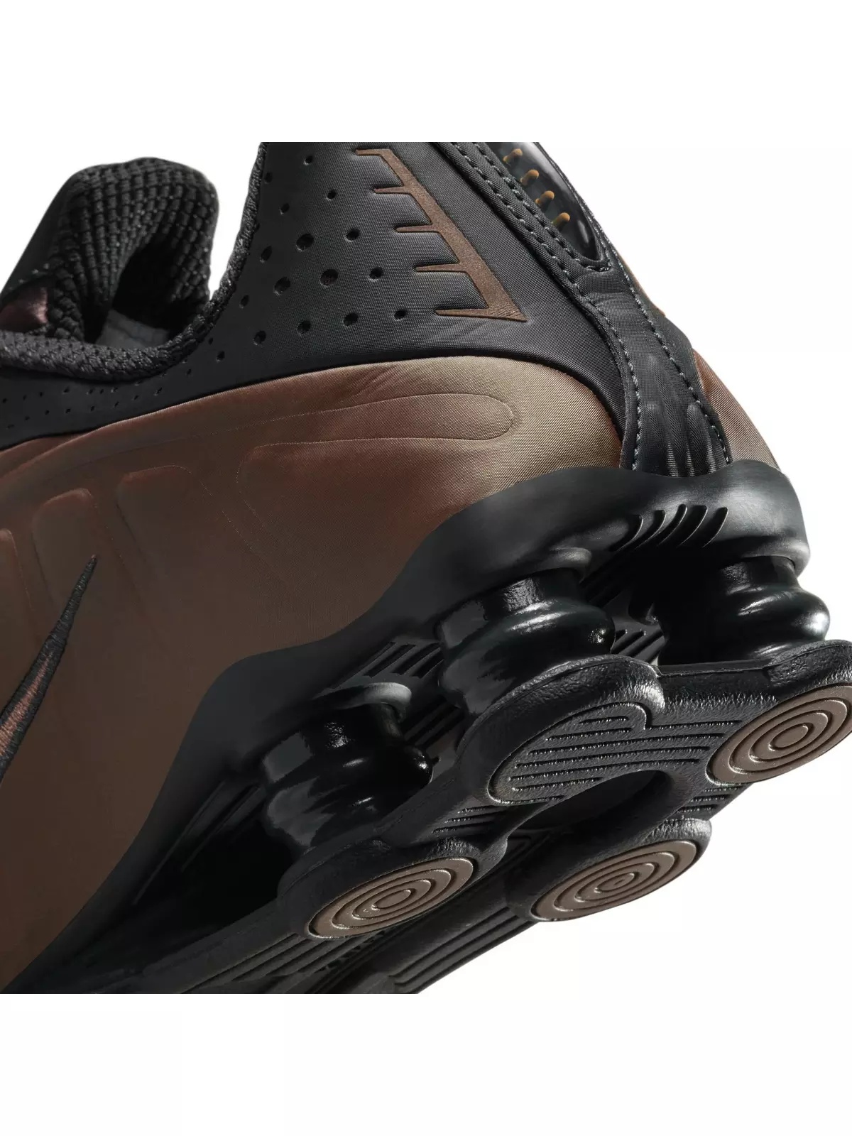 Shox R4 "Off Noir/Ironstone" Women's Shoe - 11