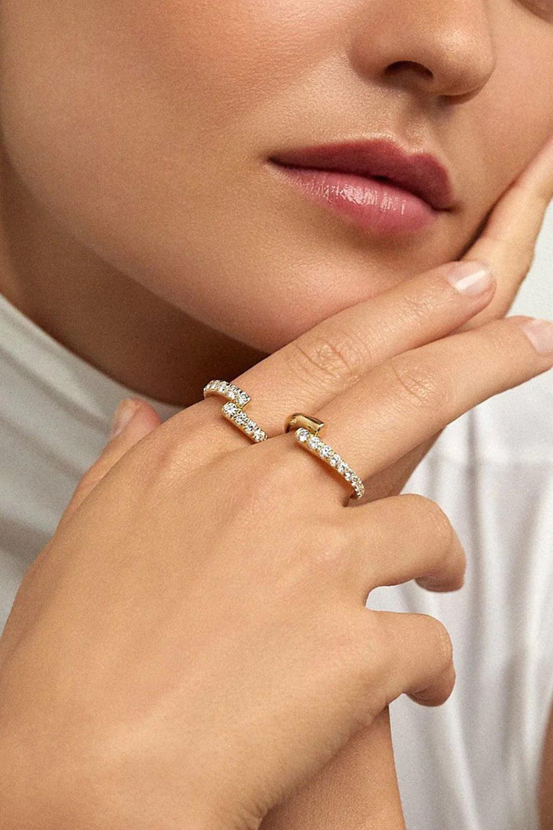 MELISSA KAYE Lola Ring outlook