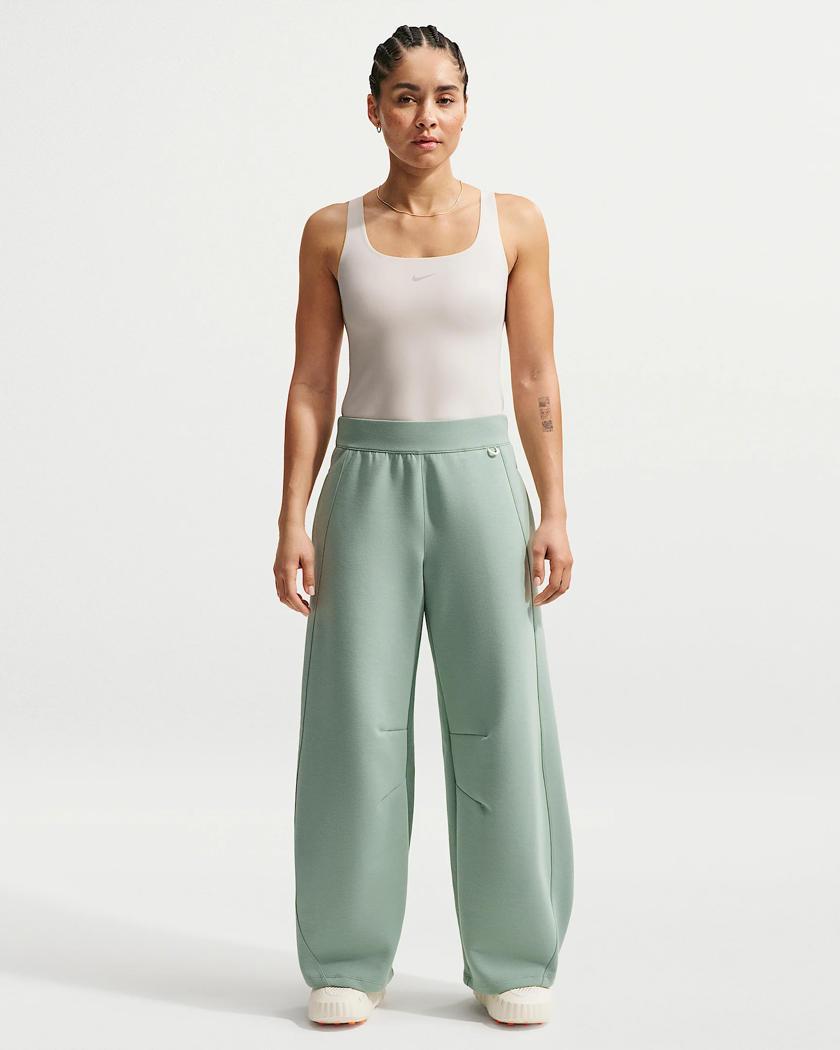 Nike 24.7 ImpossiblySoft Women's High-Waisted Wide-Leg Pants - 1