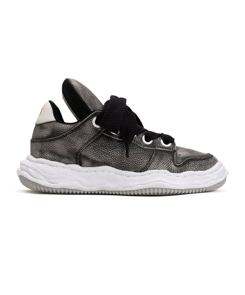 "WAYNE PUFFER" OG Sole Brushed Shrink Leather Low-top Sneaker 14