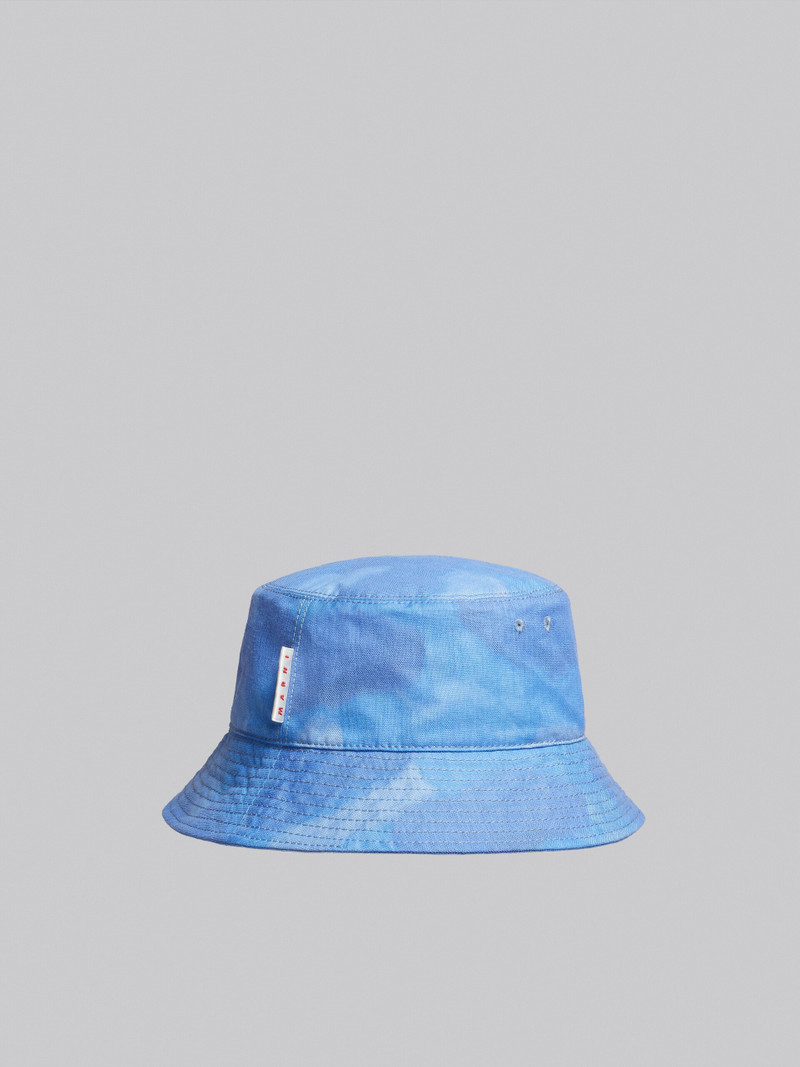 BUCKET HAT IN CANVAS WITH LIGHT BLUE CLOUDS MOTIF 3