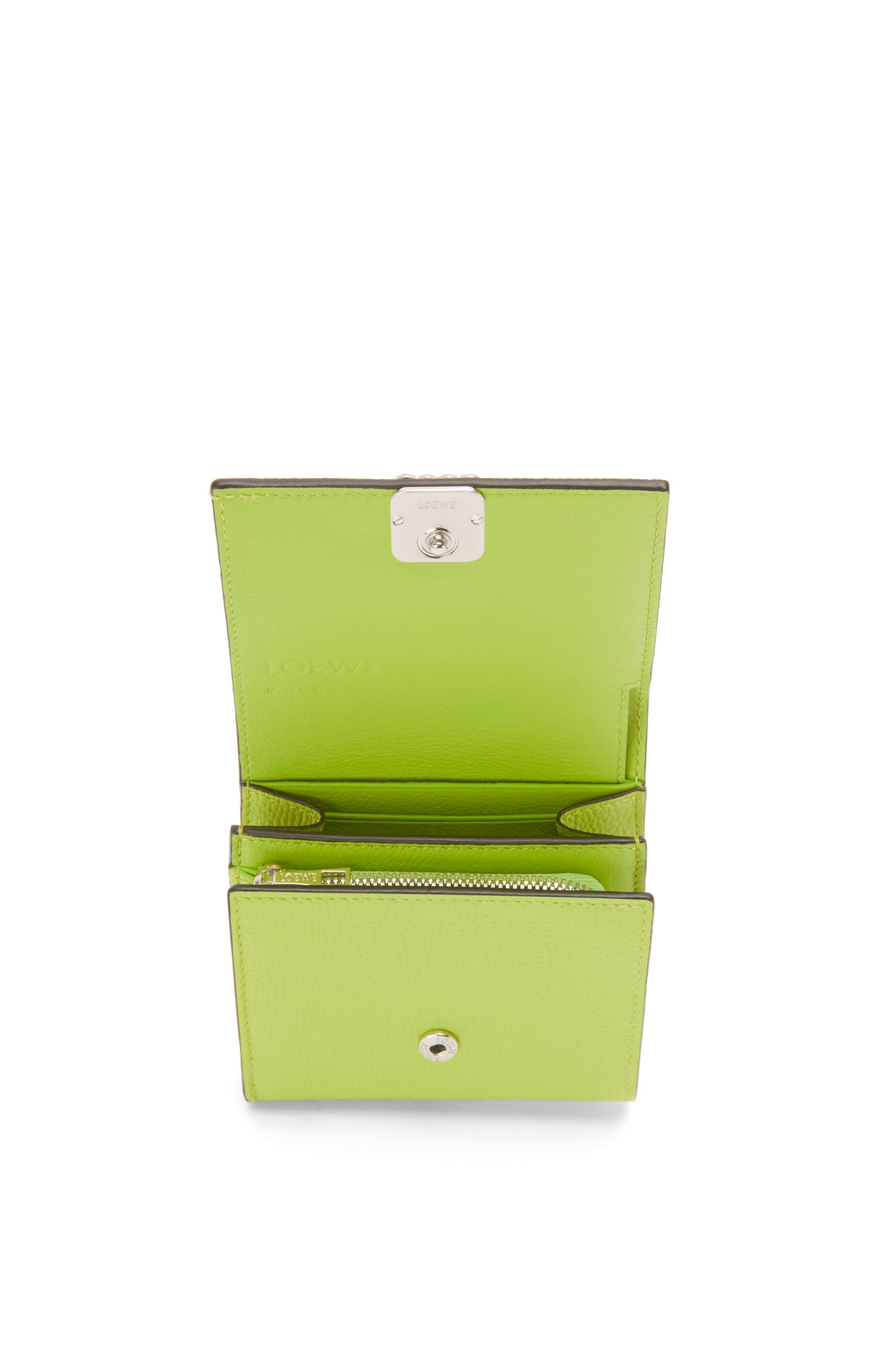 Anagram compact flap wallet in pebble grain calfskin - 4
