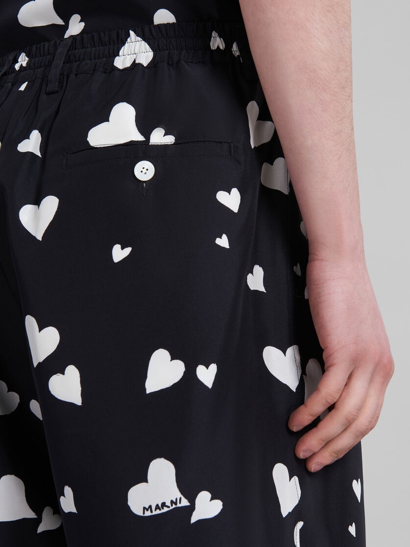 Marni BLACK SILK SHORTS WITH BUNCH OF HEARTS PRINT | REVERSIBLE