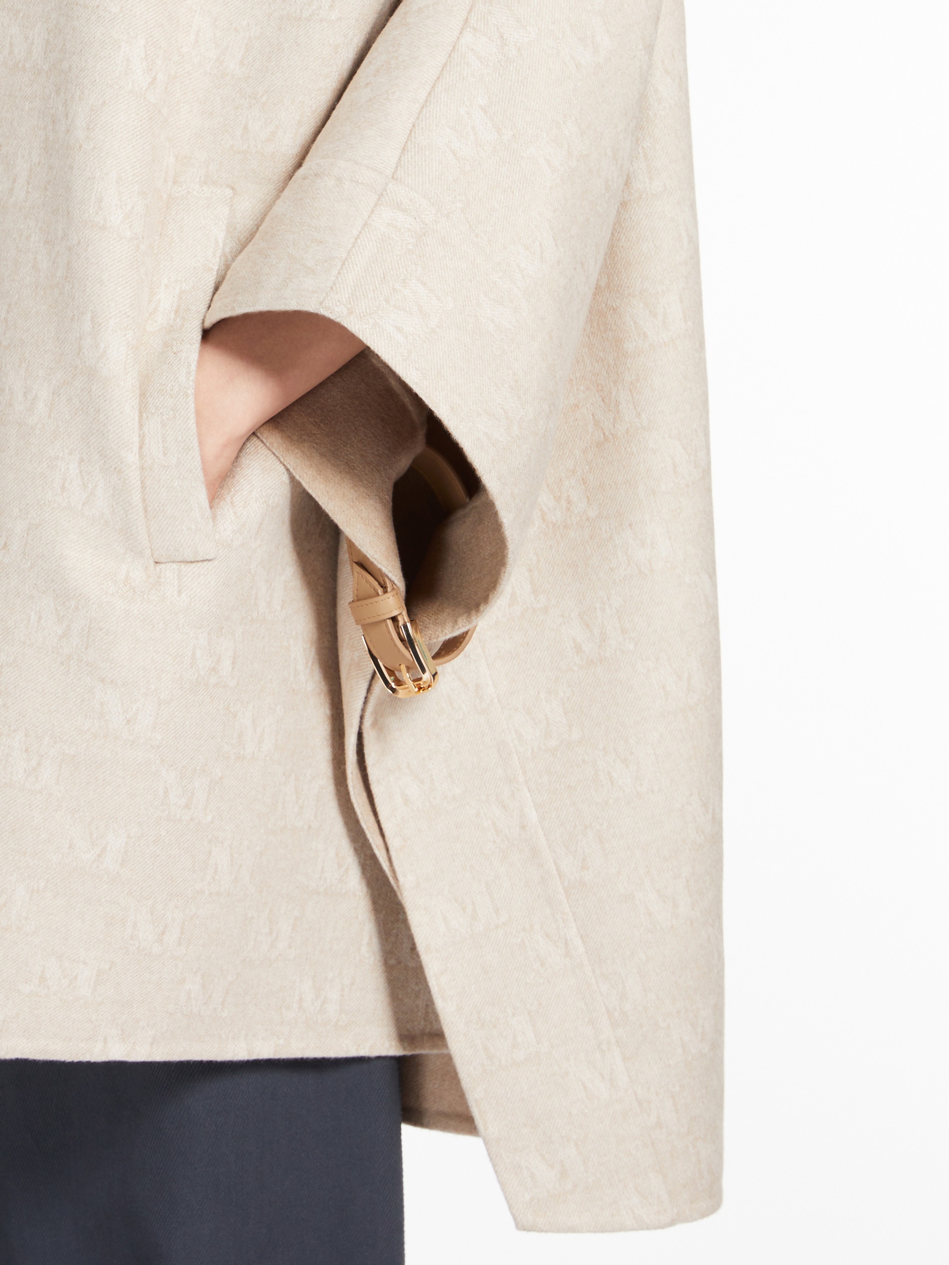 JAGO Wool, silk and cashmere cape - 6