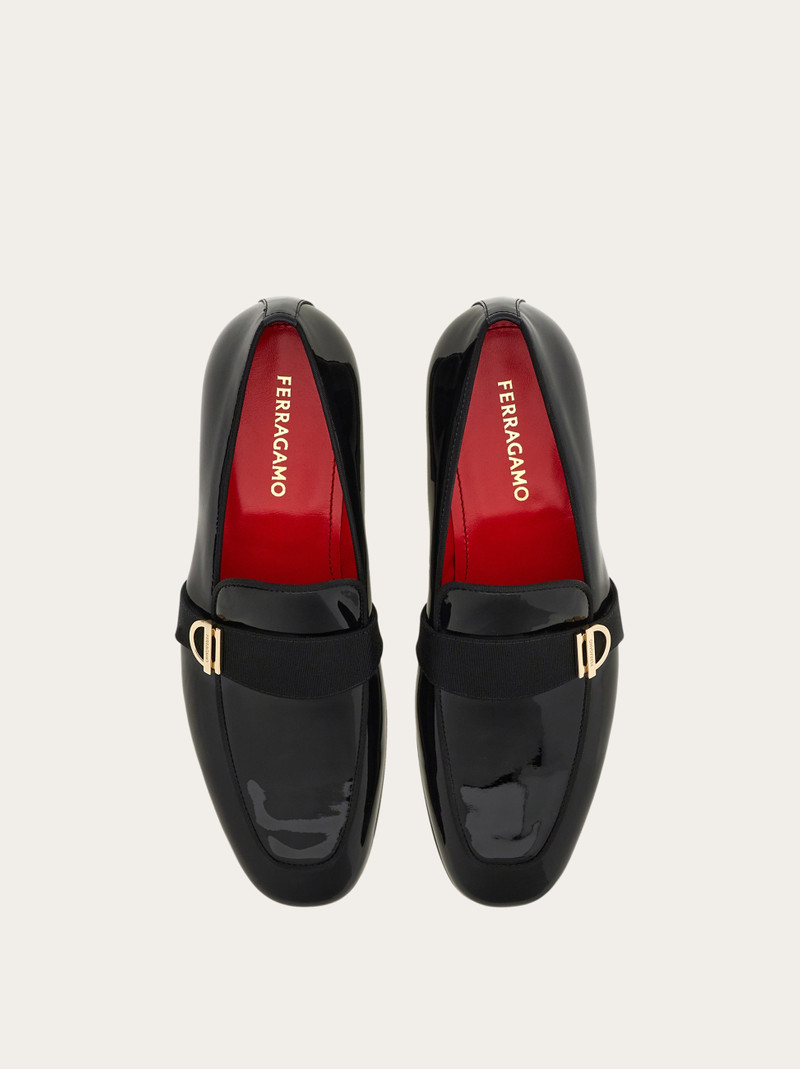 FERRAGAMO Moccasin with Gancini ornament outlook