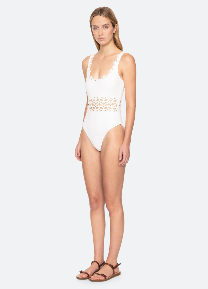 Leila One Piece 5
