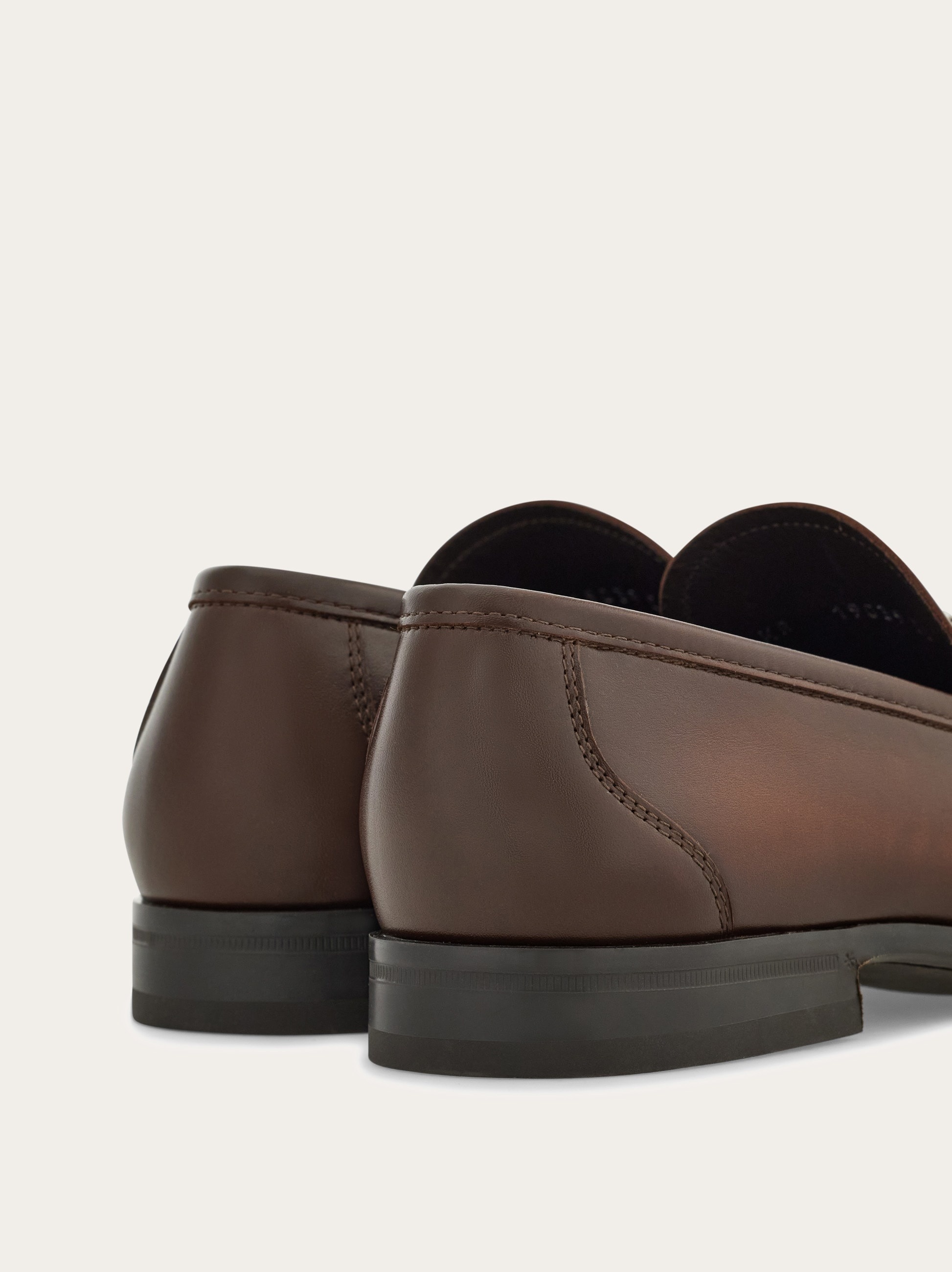 Moccasin with Gancini ornament - 3