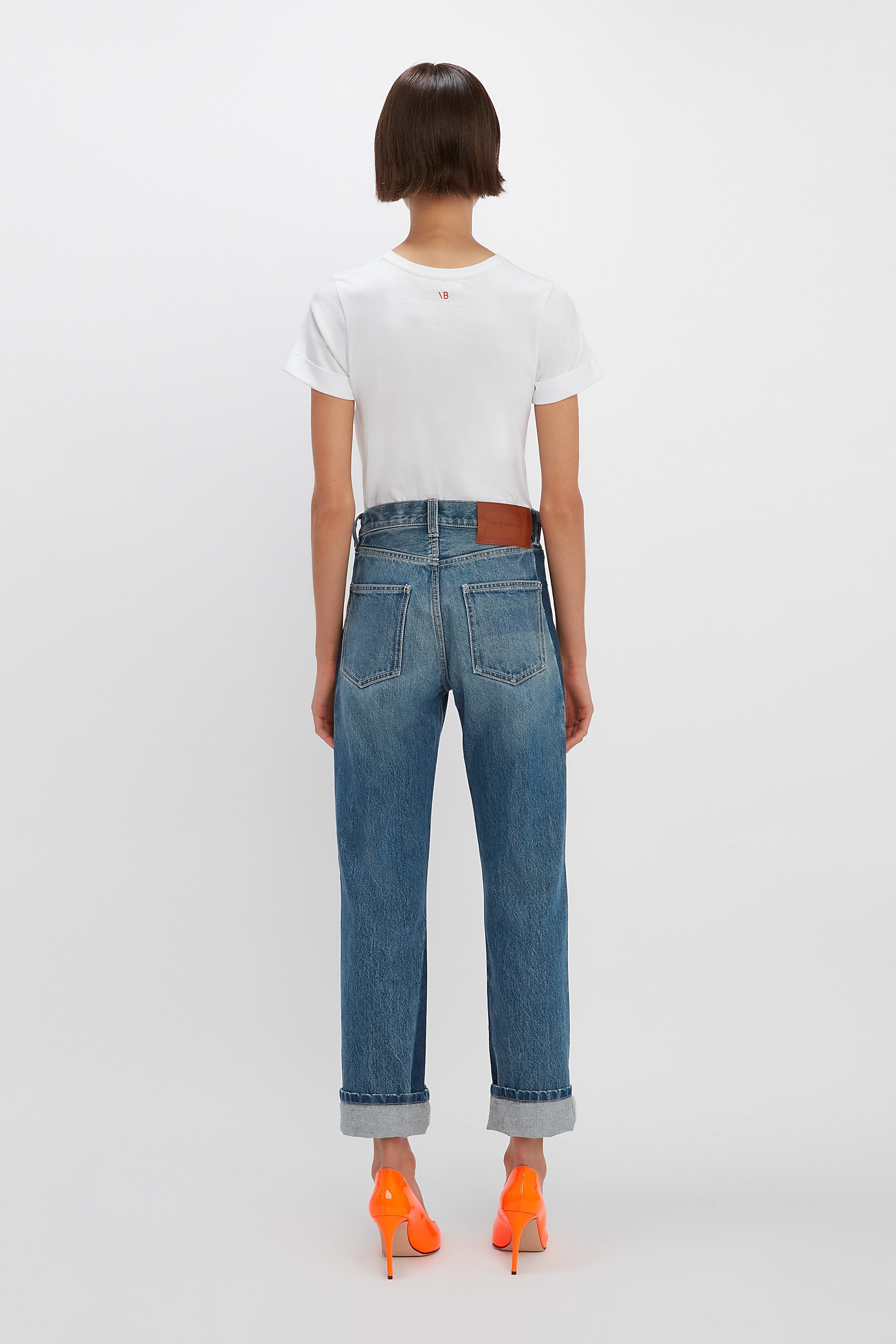 Victoria Mid-Rise Jean in Shadow Wash - 4