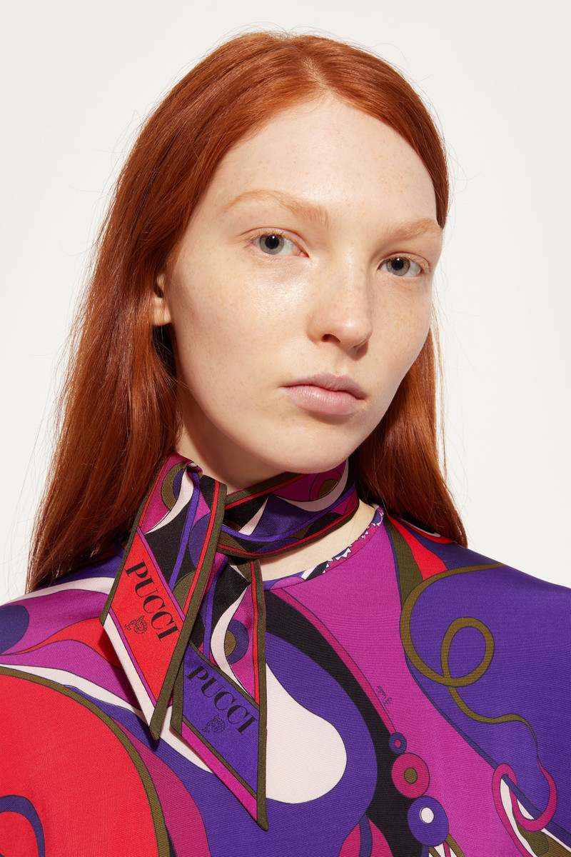 PUCCI ASTRO AND ROMBI PRINT SILK TWILL SCARF outlook