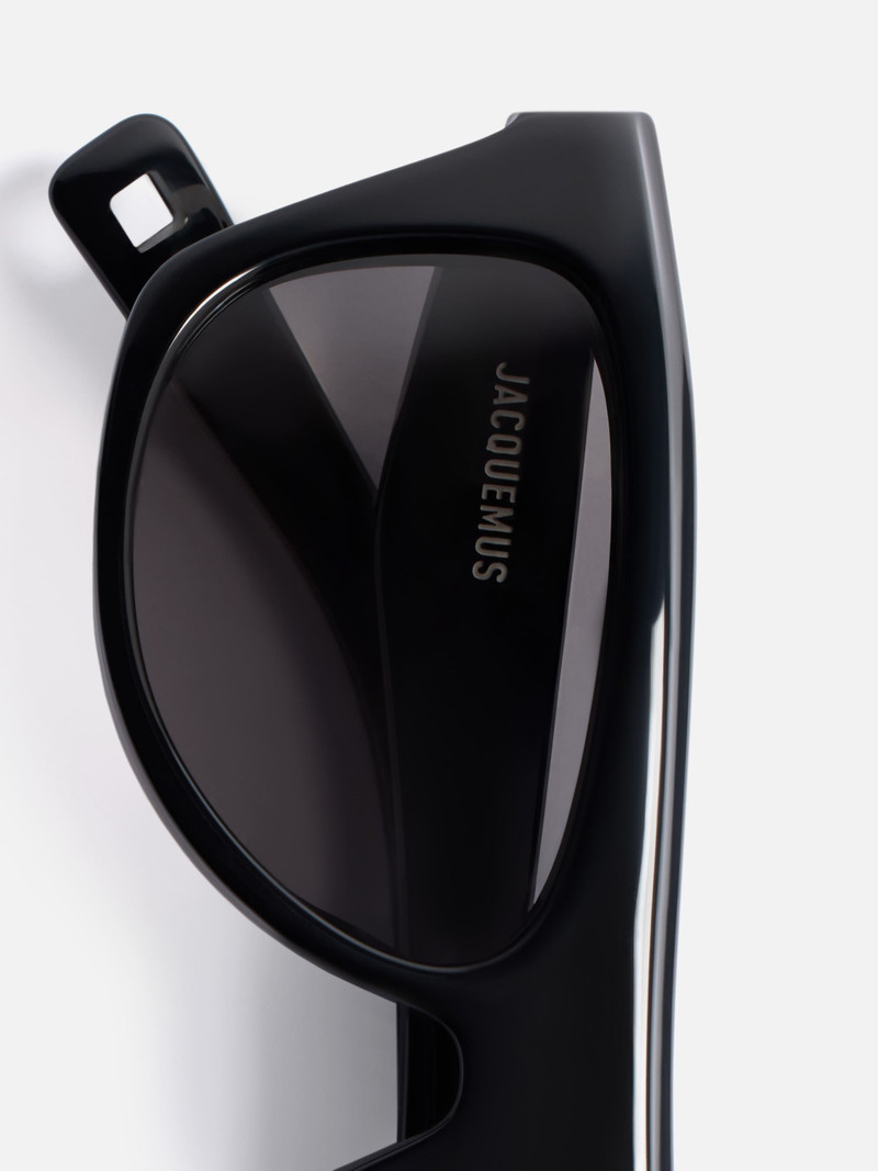 JACQUEMUS The Pasadena sunglasses outlook