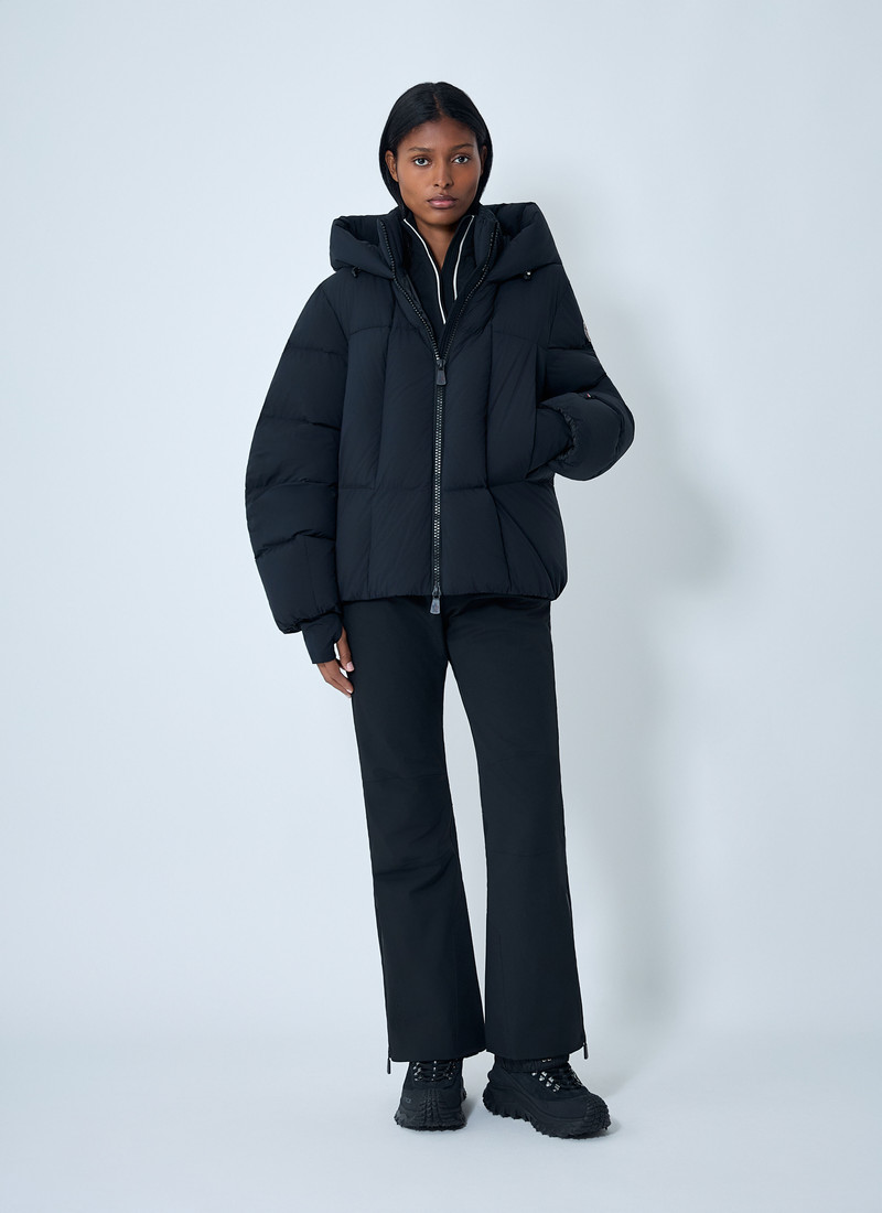 Moncler Grenoble Bonnieure Short Down Jacket outlook